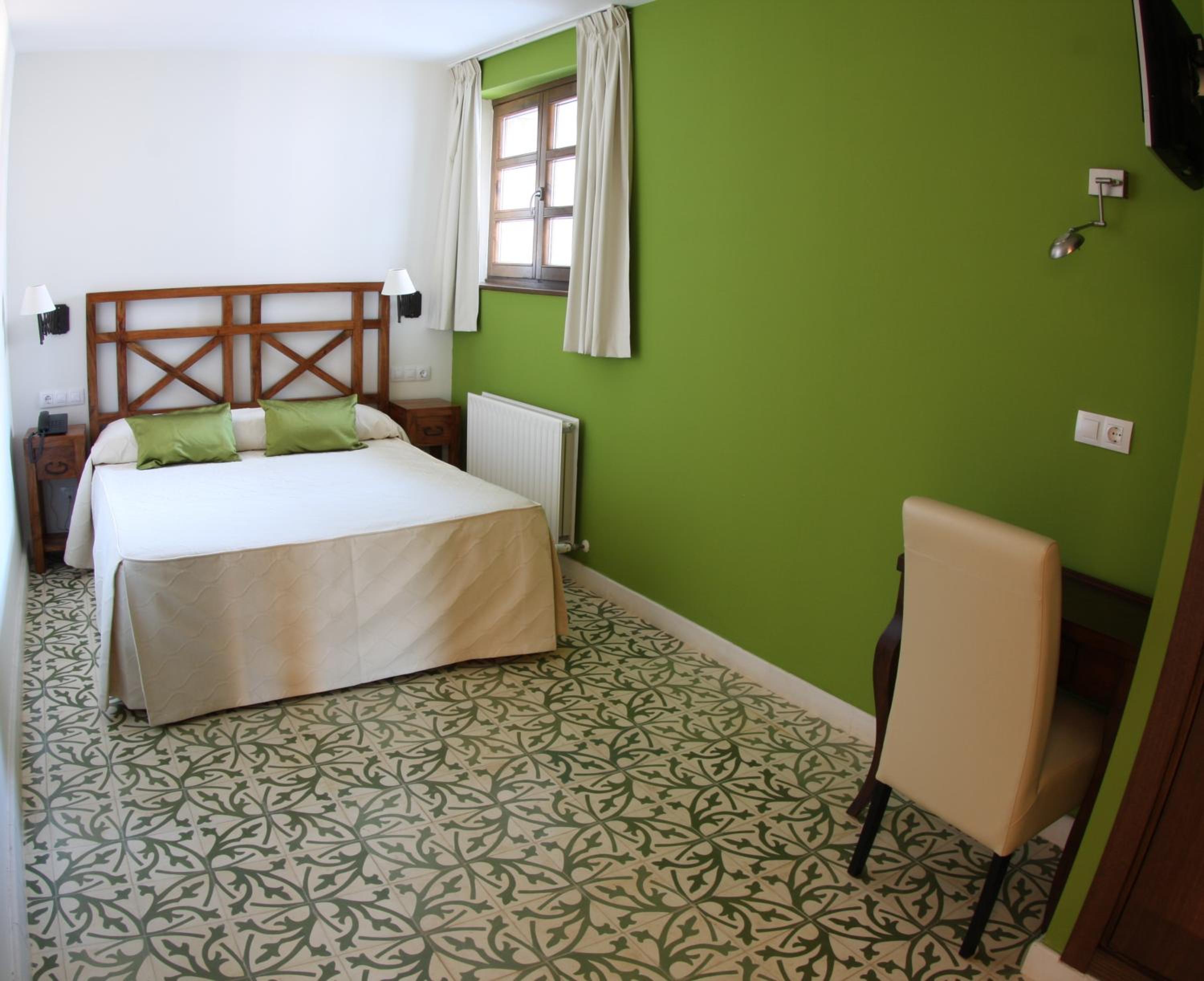 Double or Twin Room photo 1