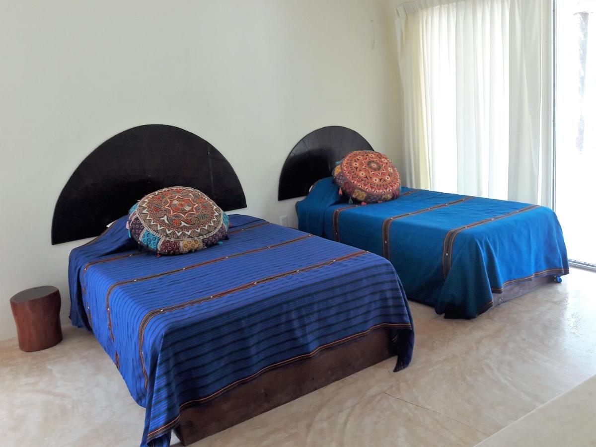 Studio Apartment photo 1