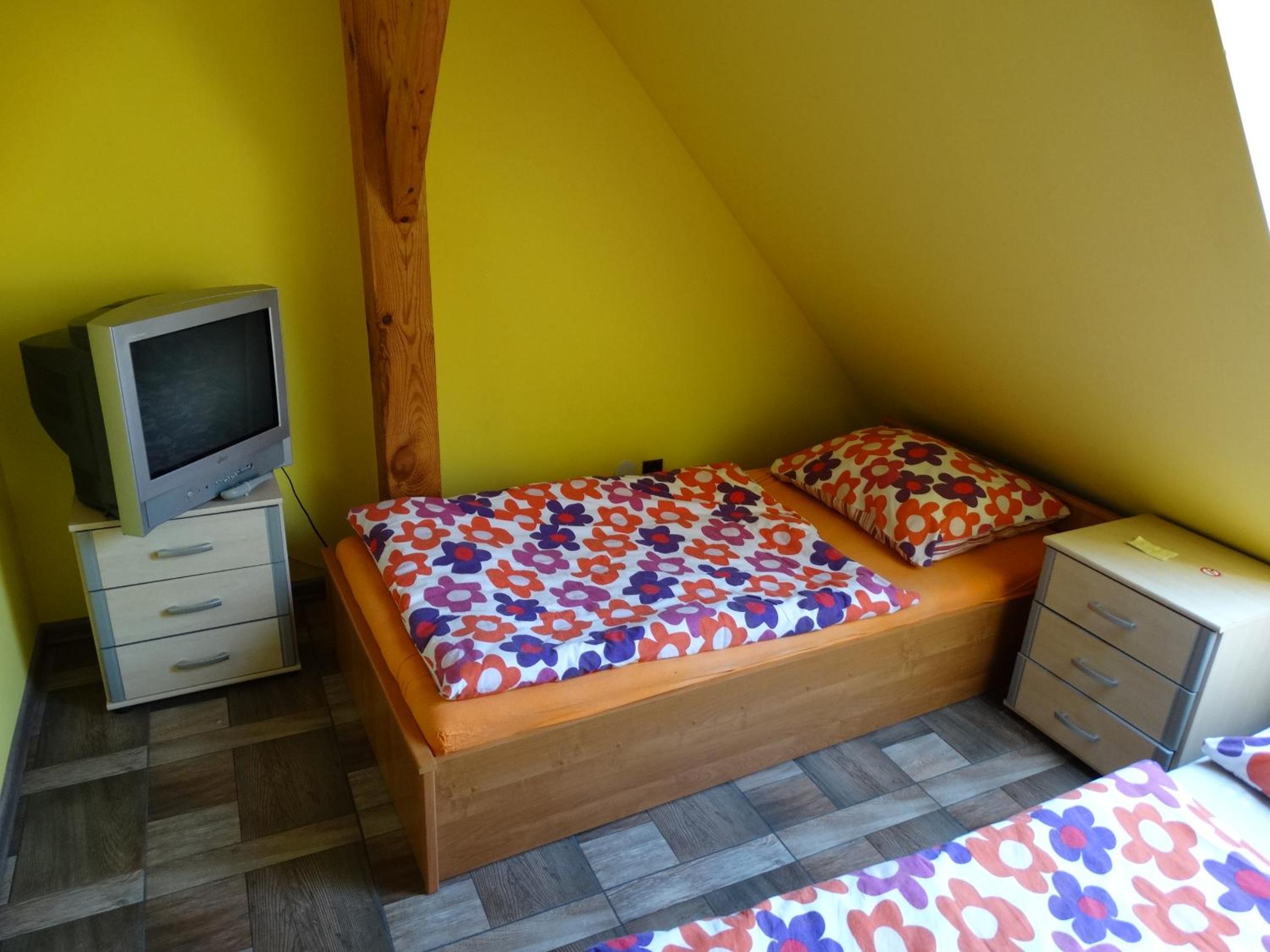 Family Room with Mezzanine - Photo 9