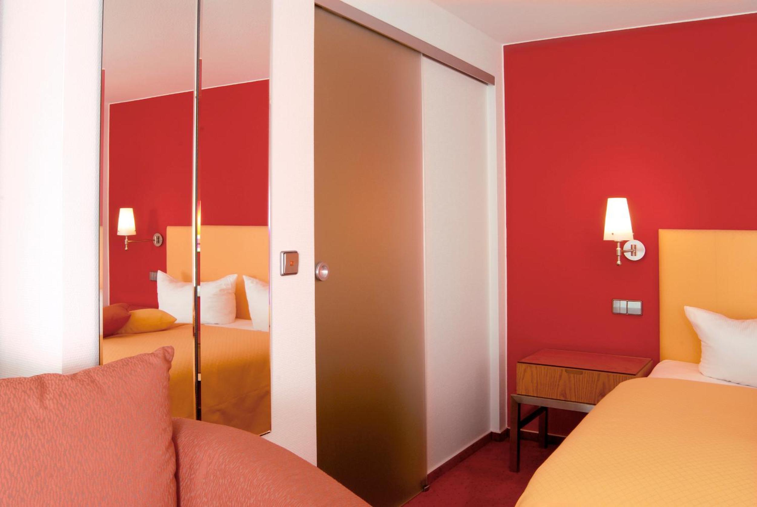 Double or Twin Room photo 2