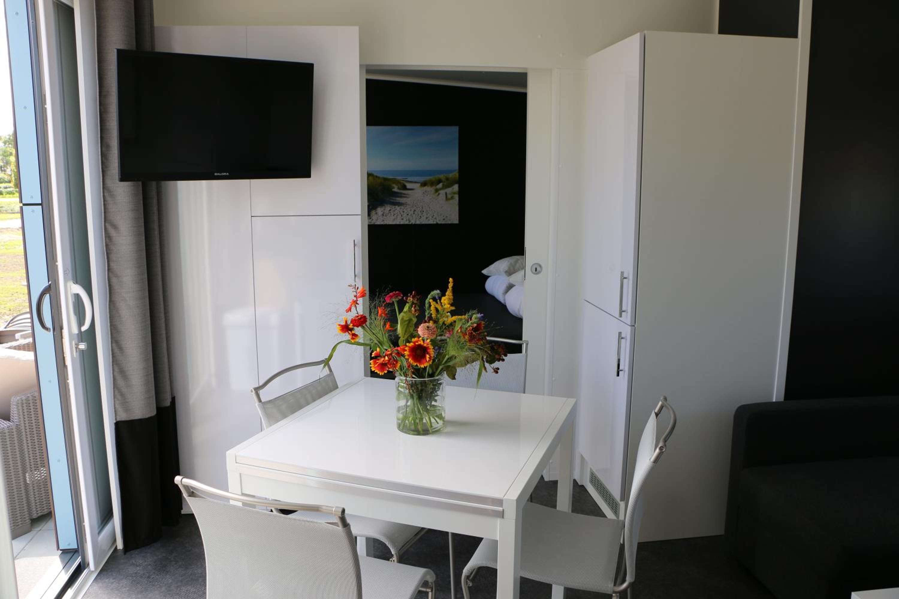 Two-Bedroom Chalet Deluxe  photo 3
