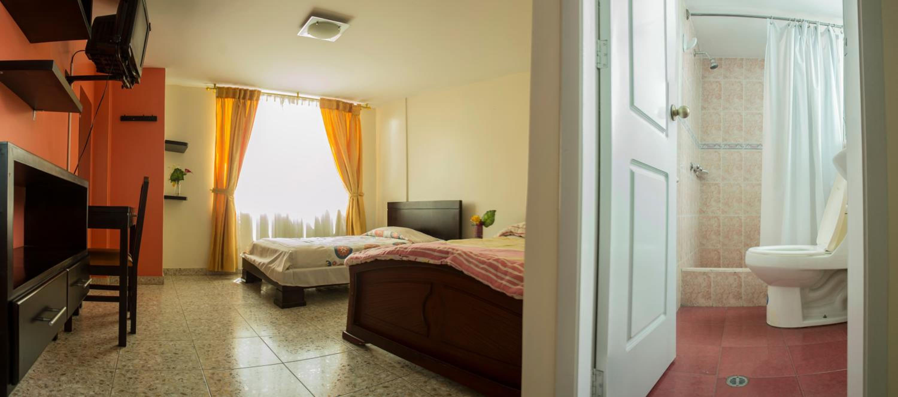 Triple Room with Private Bathroom photo 1