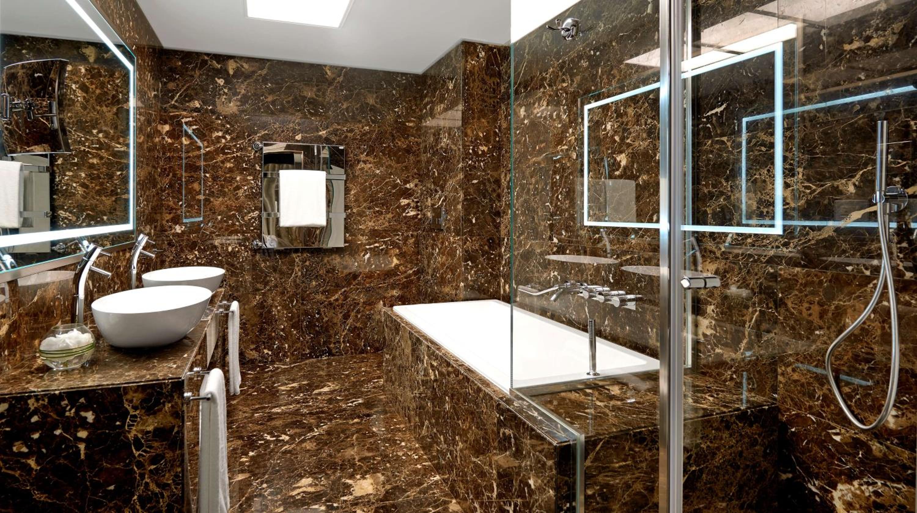 Signature, 3 Bedroom Suite