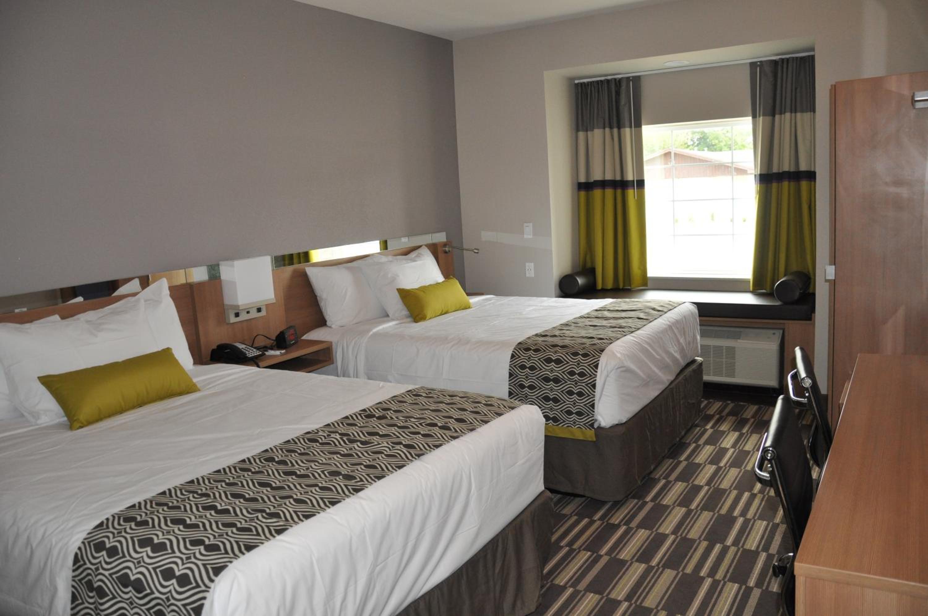 Queen Room with Two Queen Beds and Roll-In Shower - Mobility/Hearing Accessible - Non-Smoking photo 1