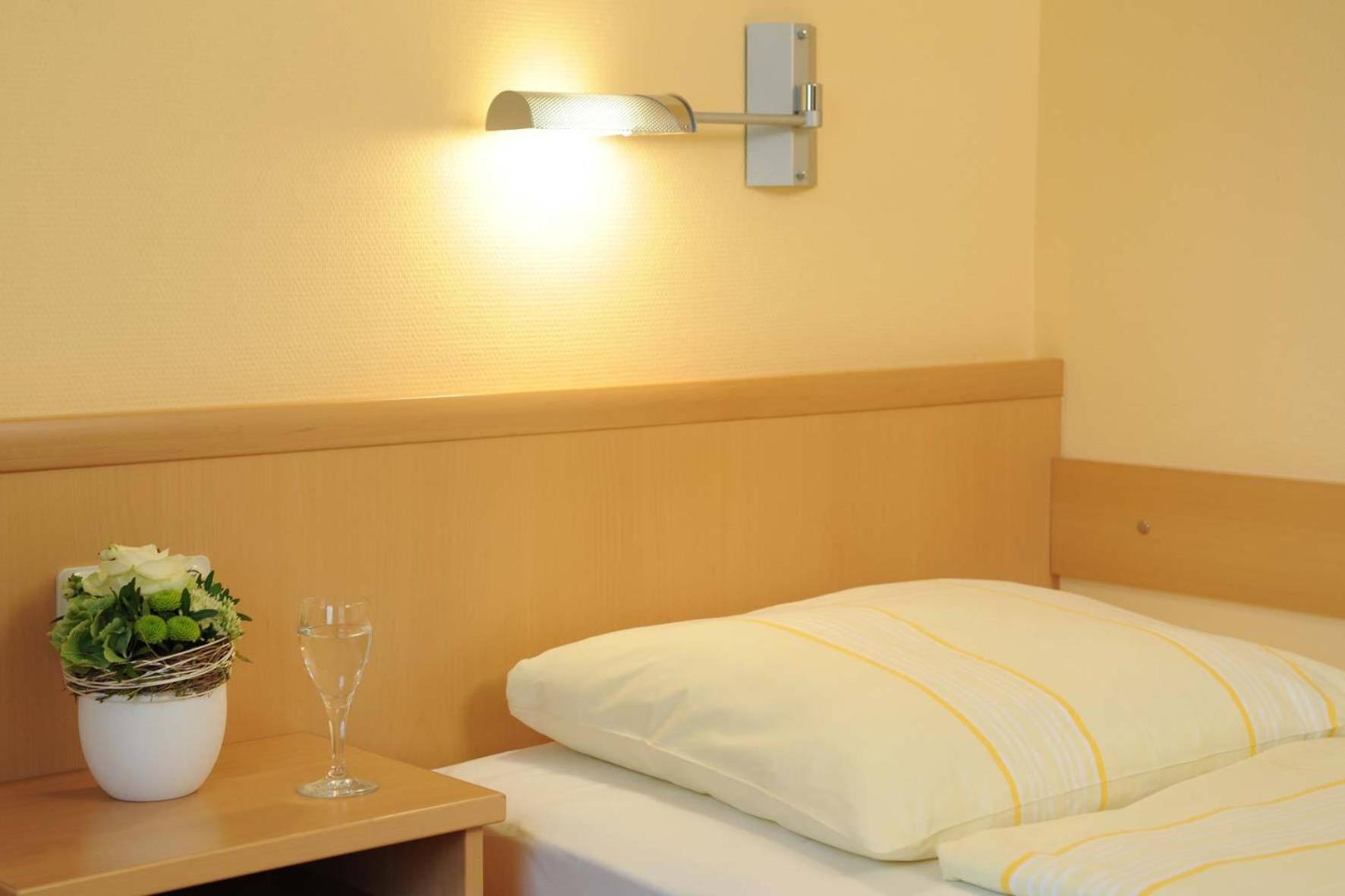 Single Room photo 3