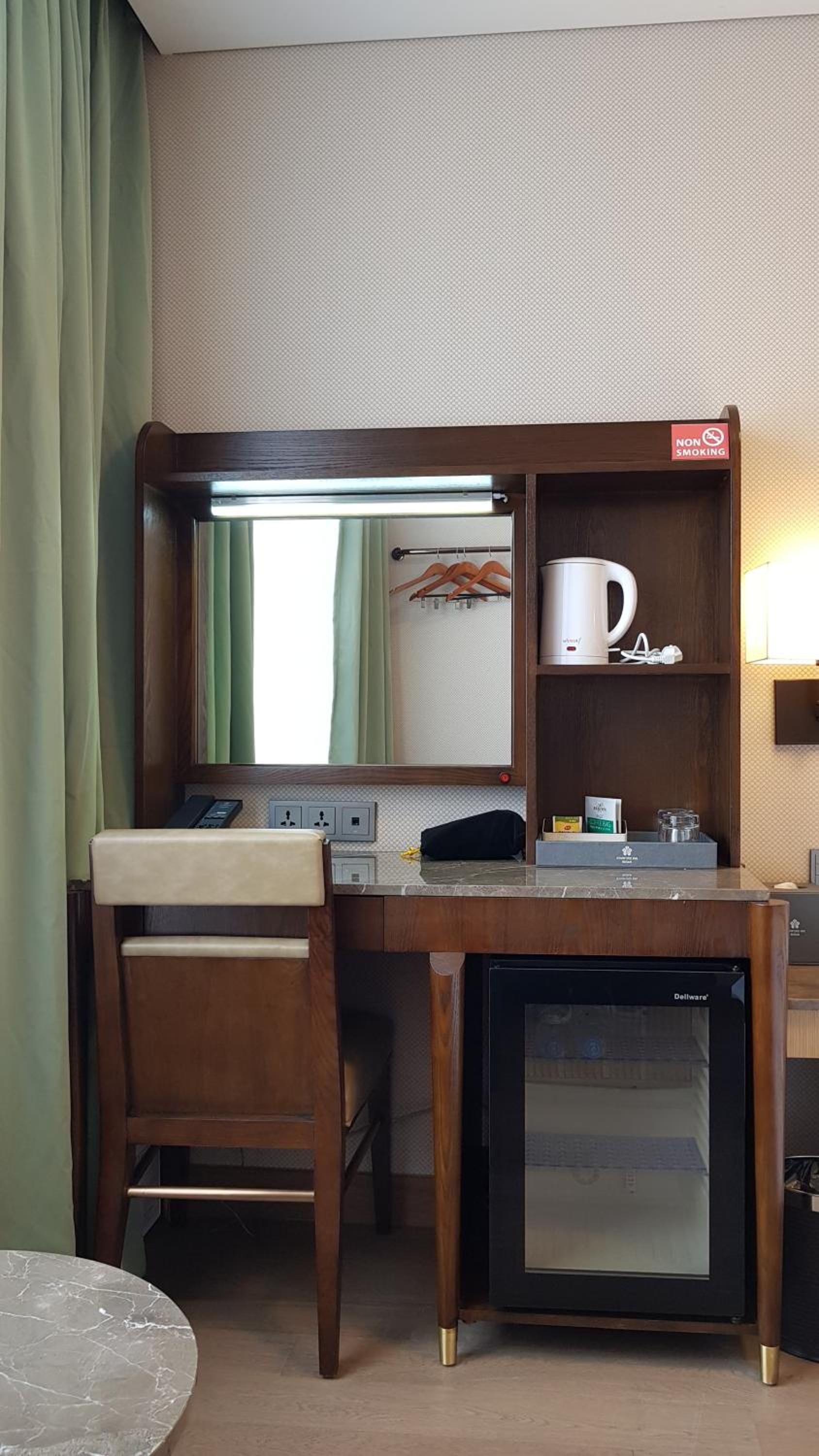 Standard Twin Room photo 2