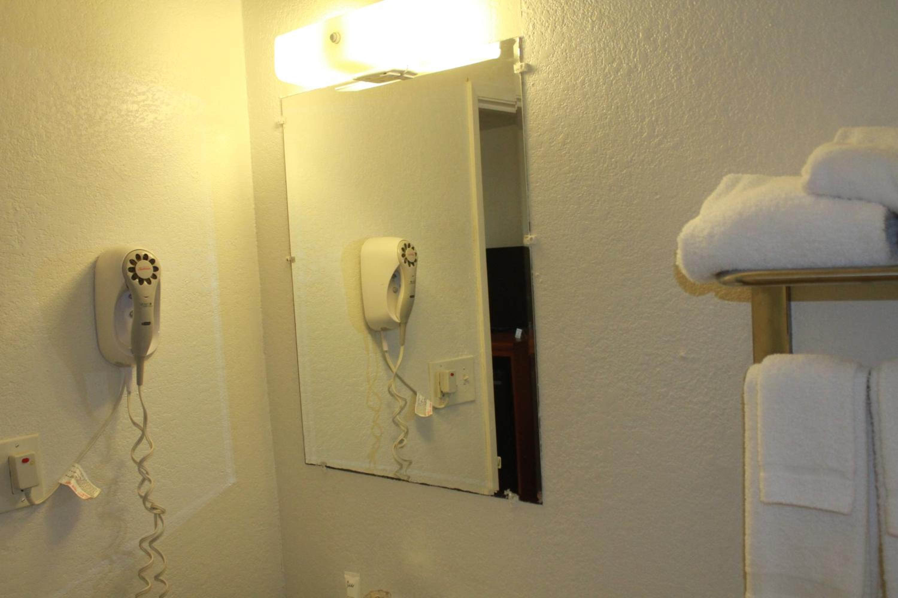 Queen Room - Smoking photo 3