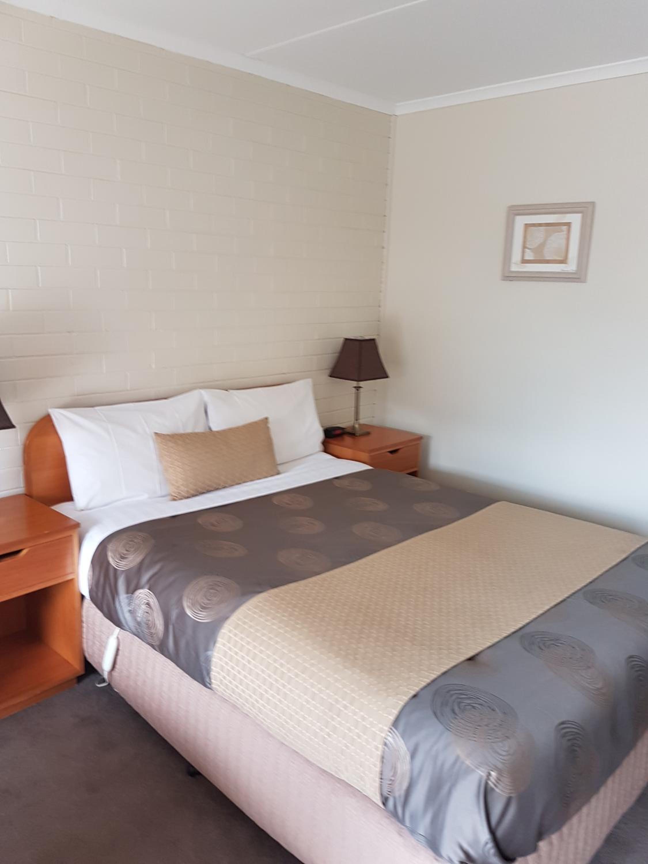Standard Queen Room - Photo 2