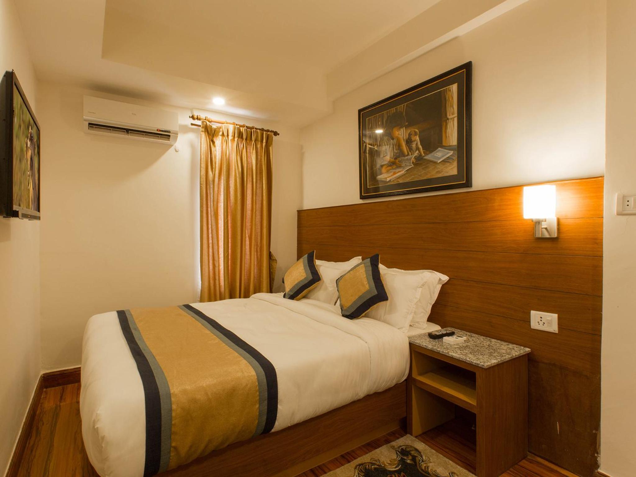 Deluxe Single Room - Free Airport Pickup