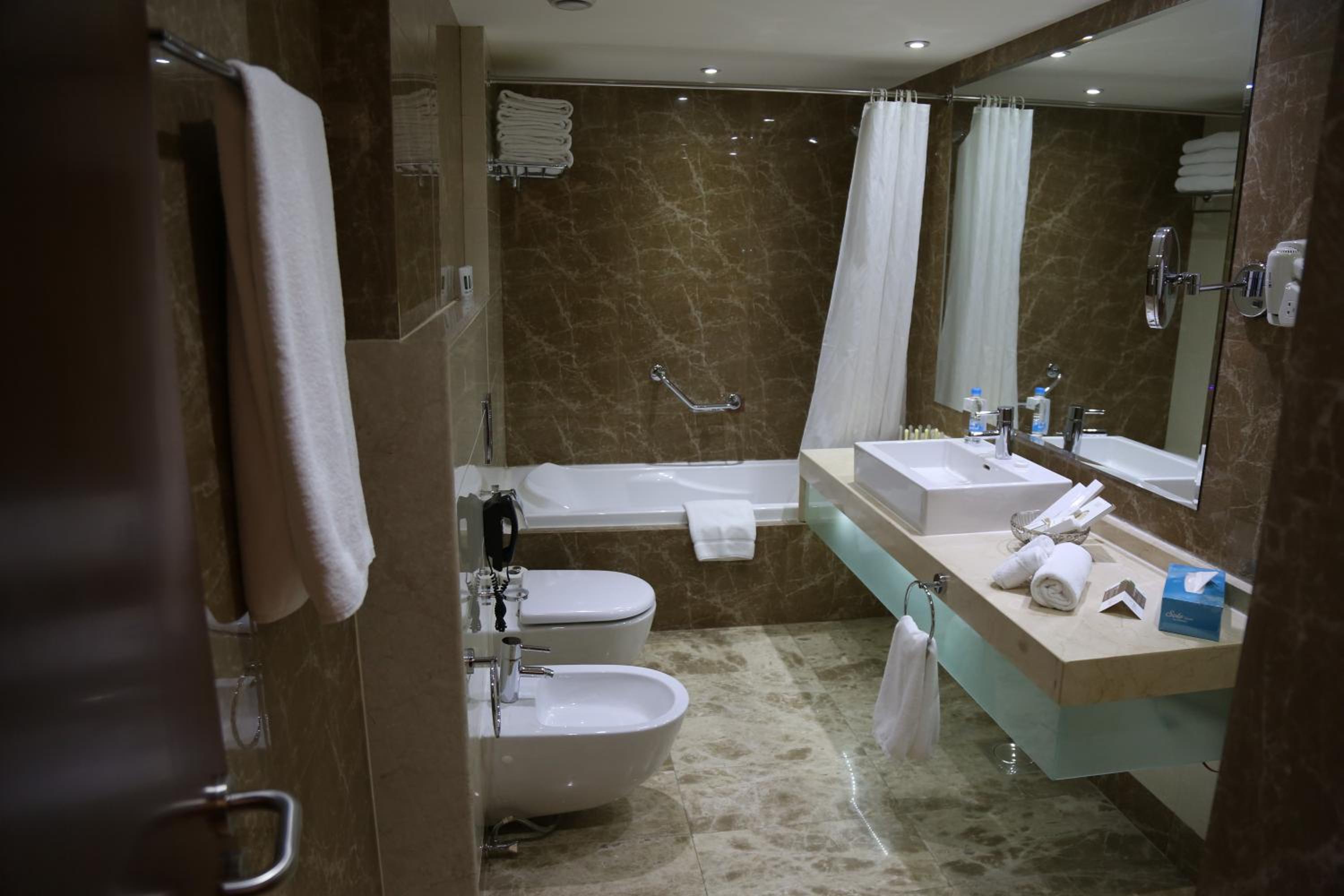 Suite photo 2