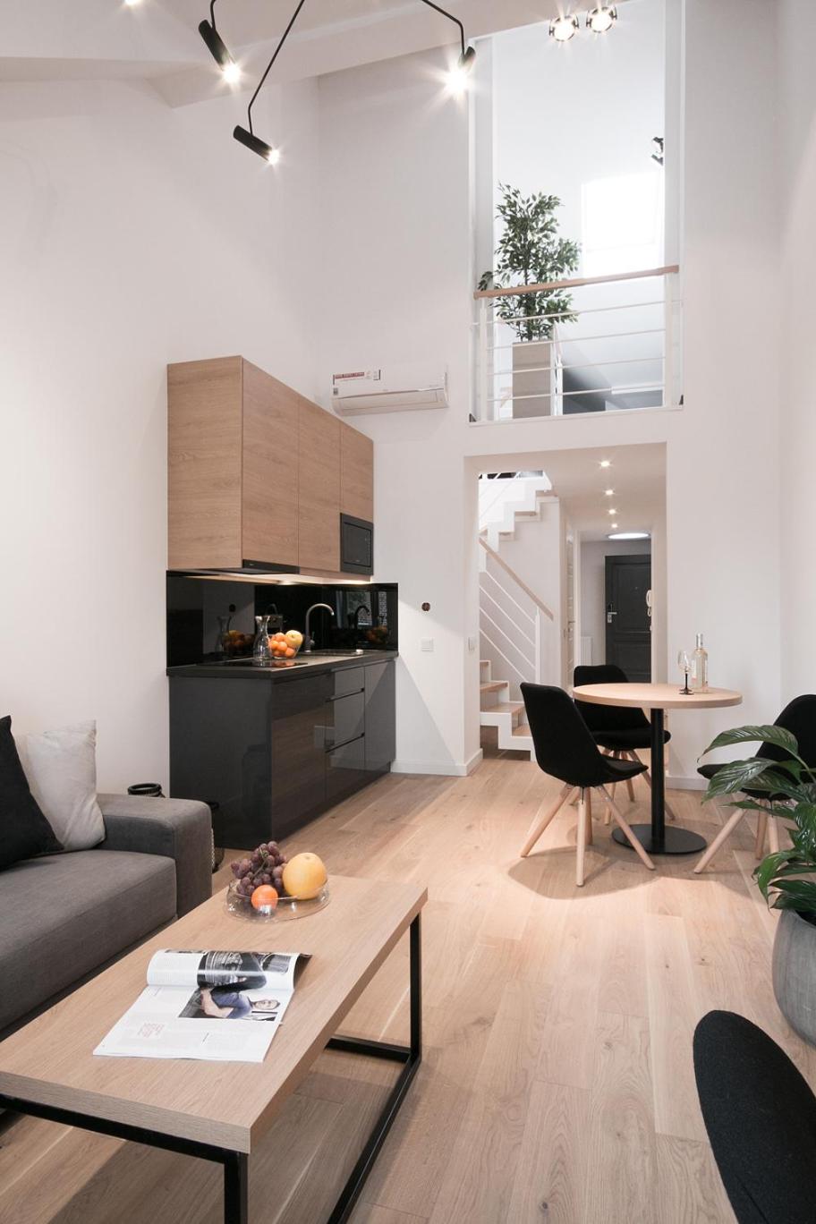 Apartment - Split Level photo 3