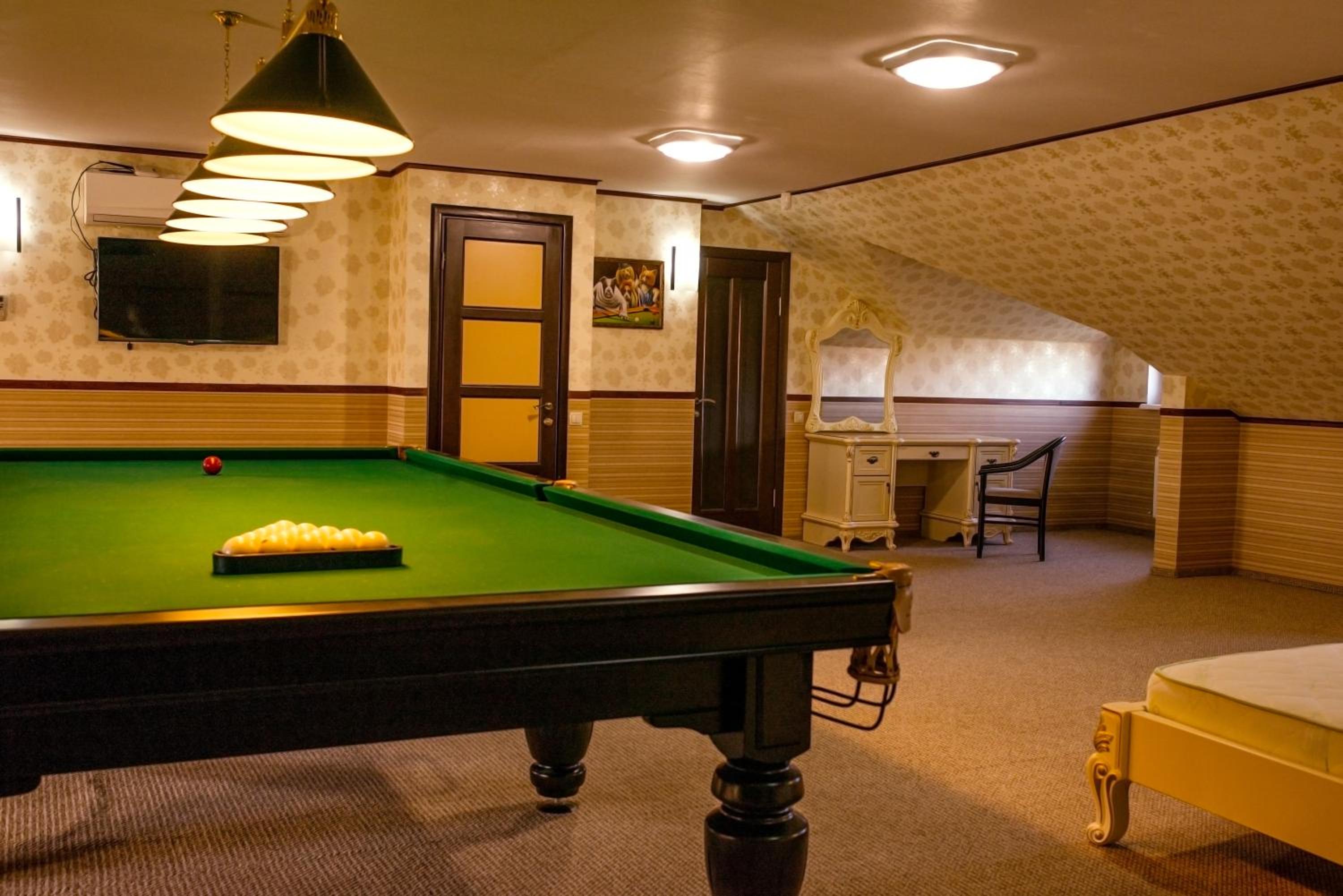 King Room with Pool View photo 3
