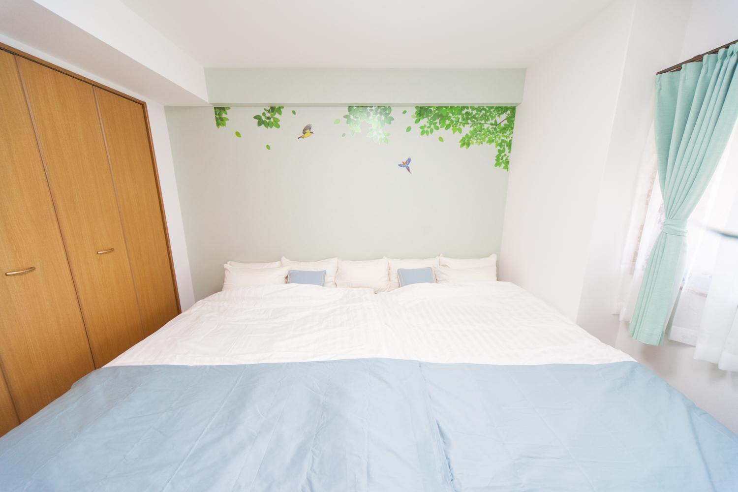 Three-Bedroom Apartment - Photo 32