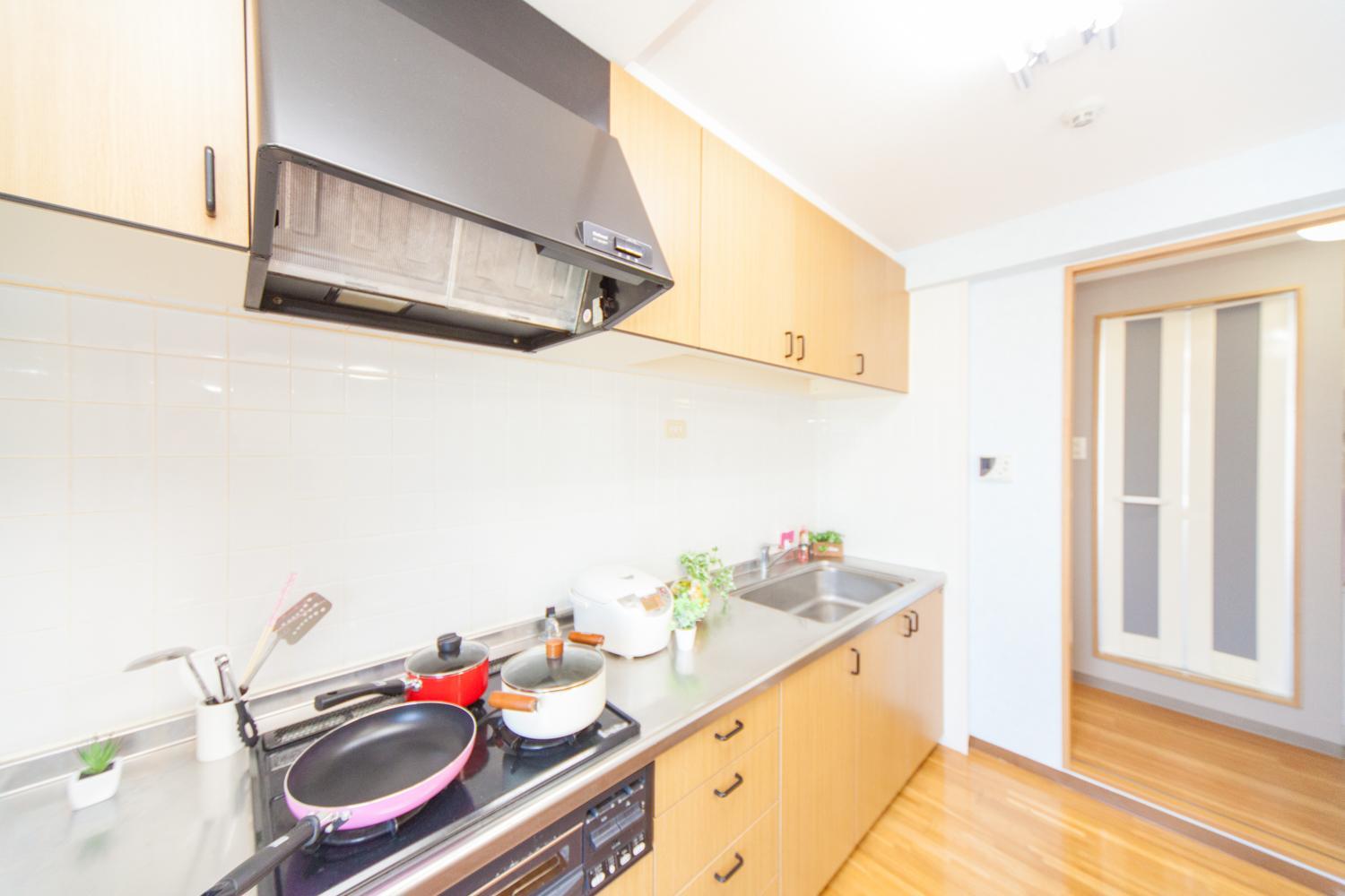 Three-Bedroom Apartment - Photo 23