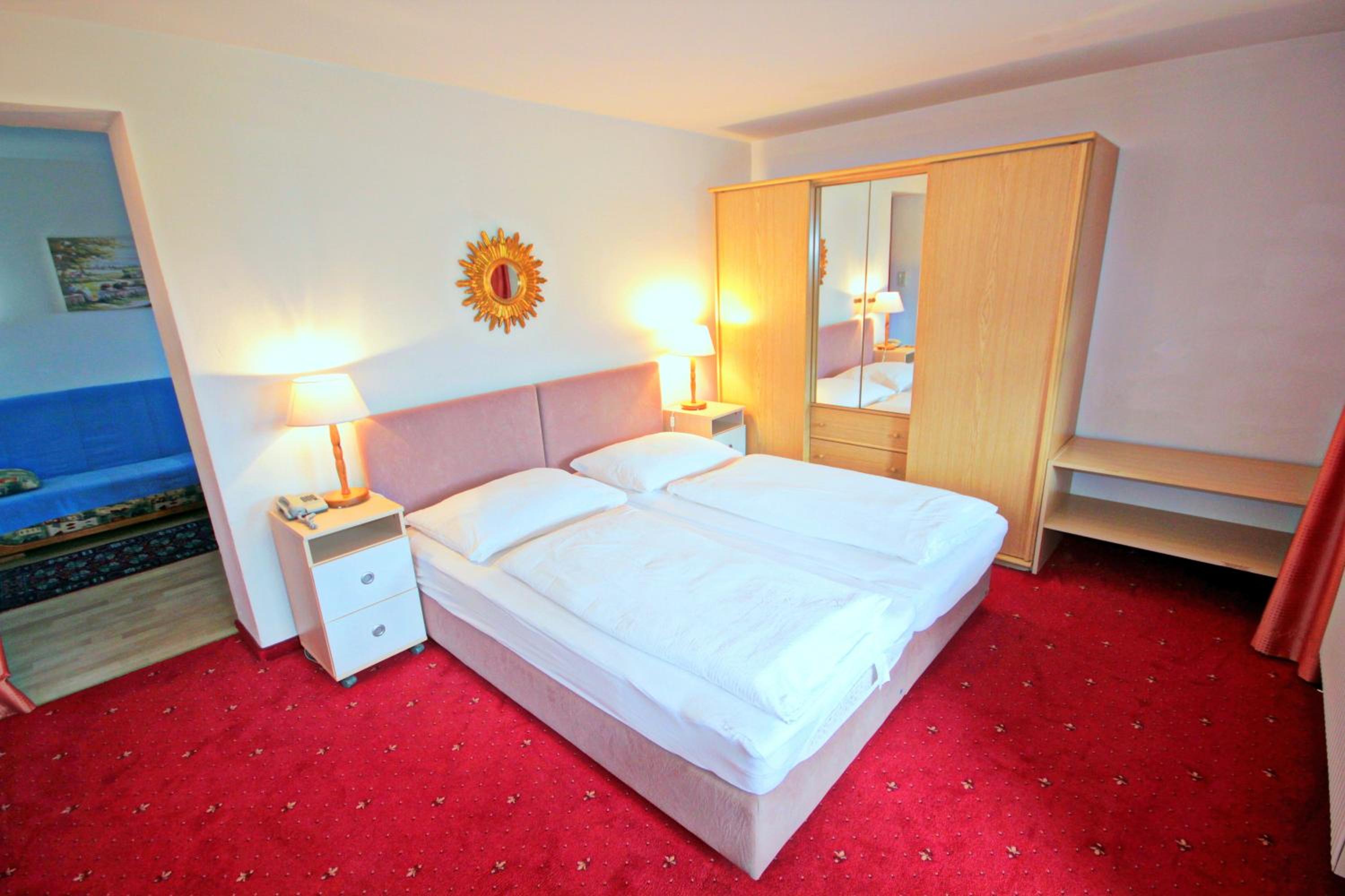 Superior Double or Twin Room with Balcony - Photo 48