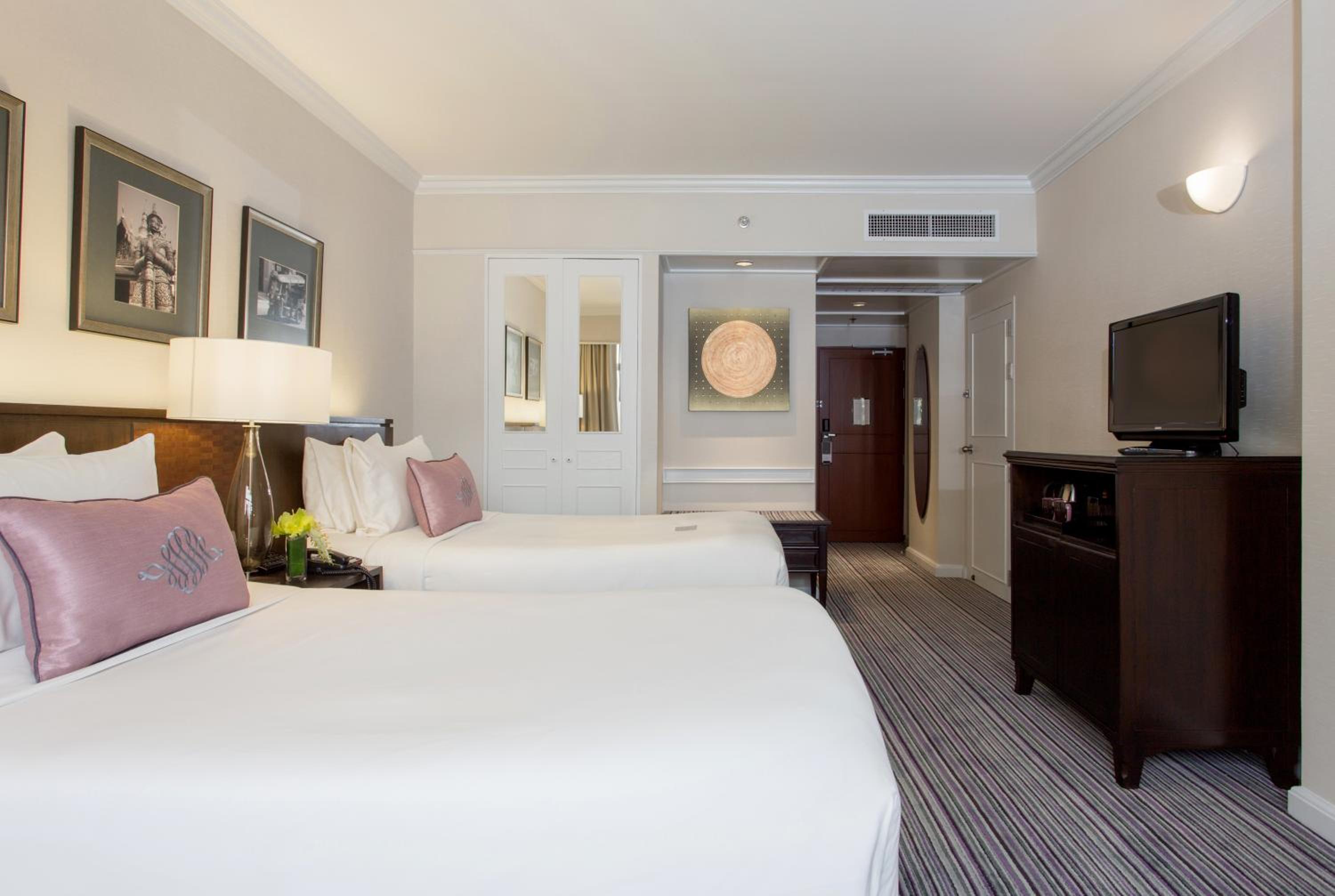 Premier Twin Room photo 2