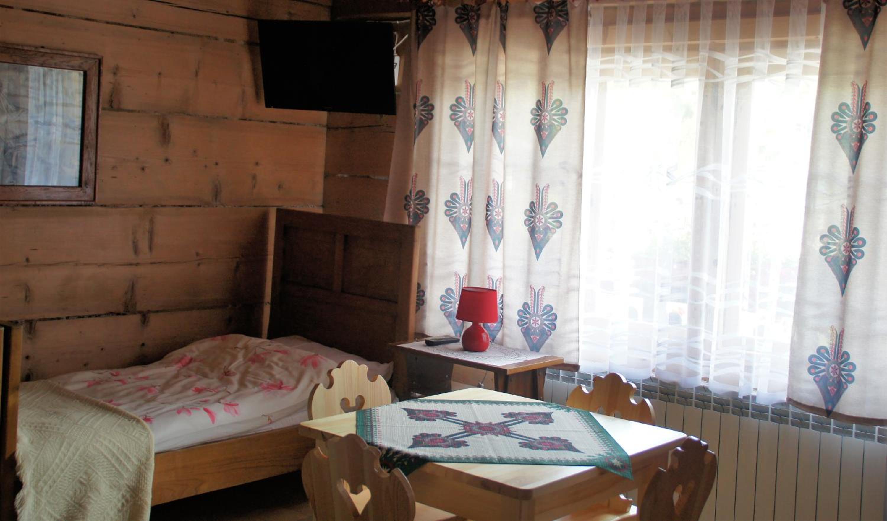 Quadruple Room with Private Bathroom photo 2
