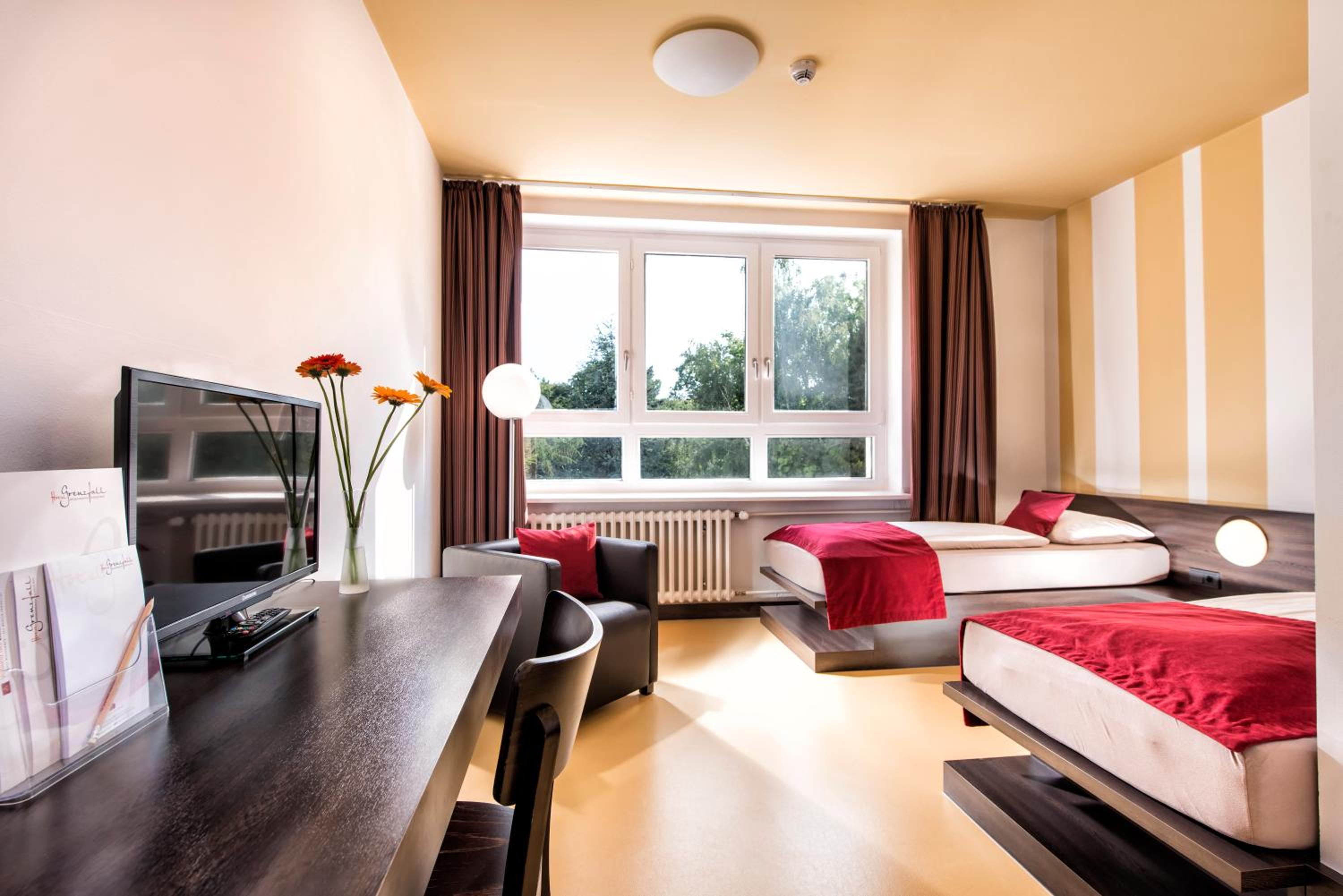 Triple Room with Garden View photo 1