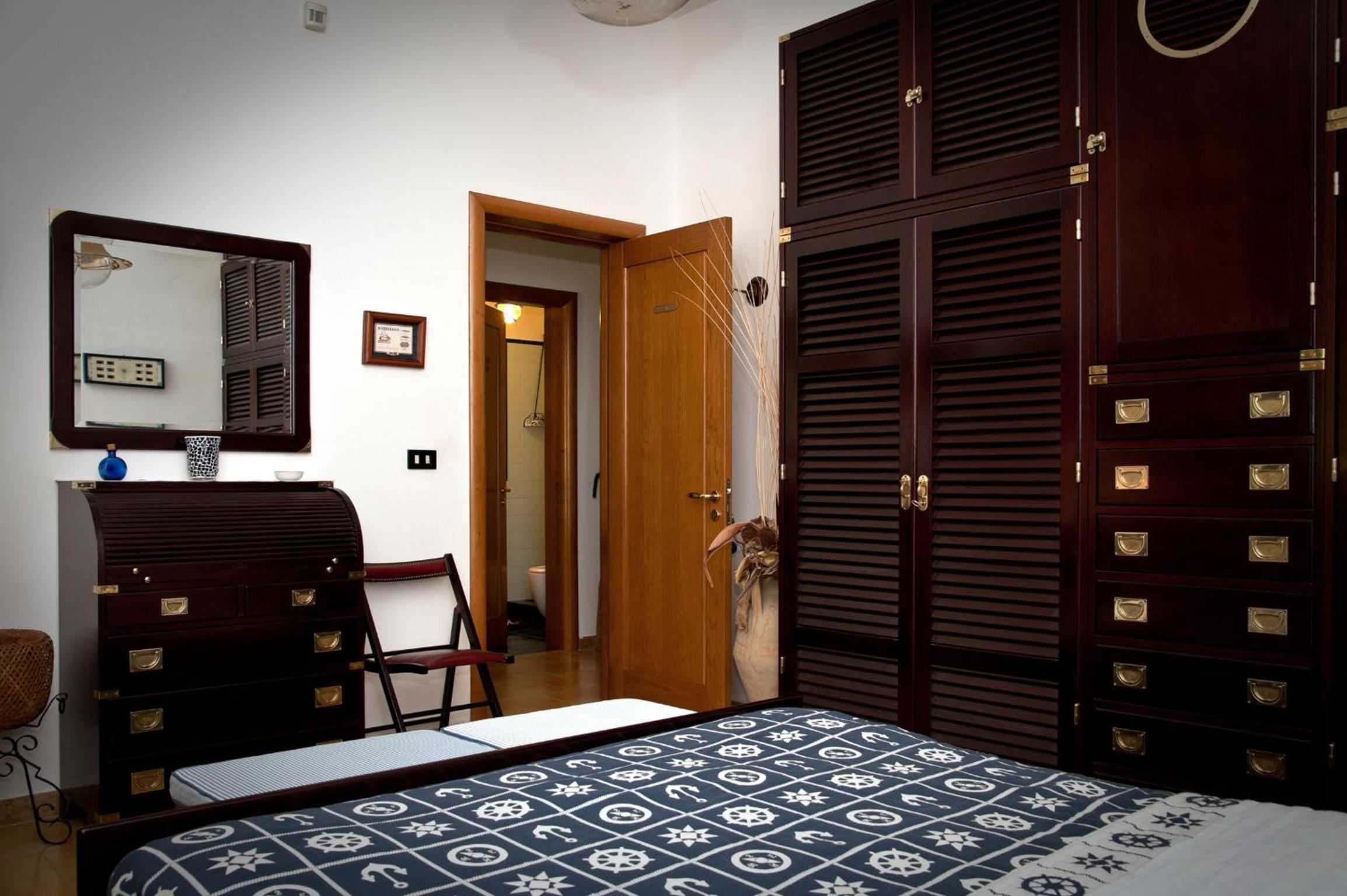Triple Room with Private External Bathroom photo 2