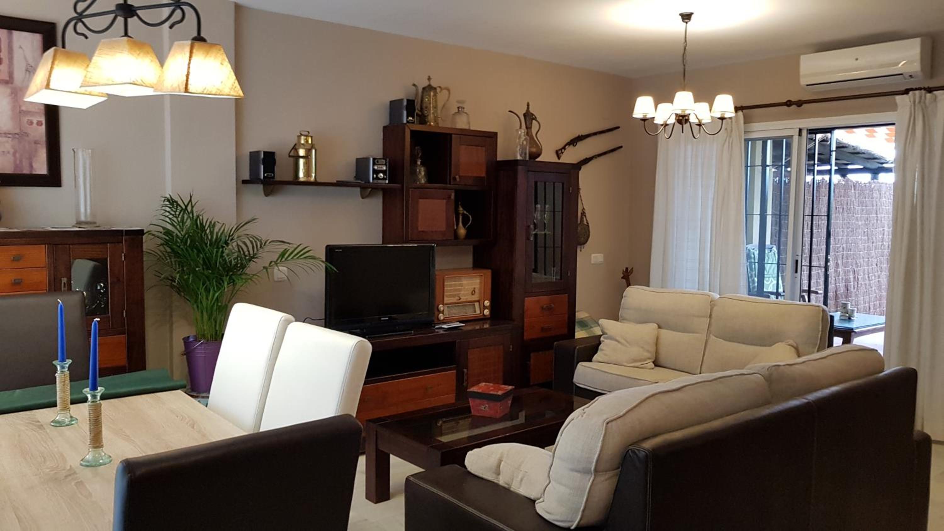 Apartment - Ground Floor photo 3