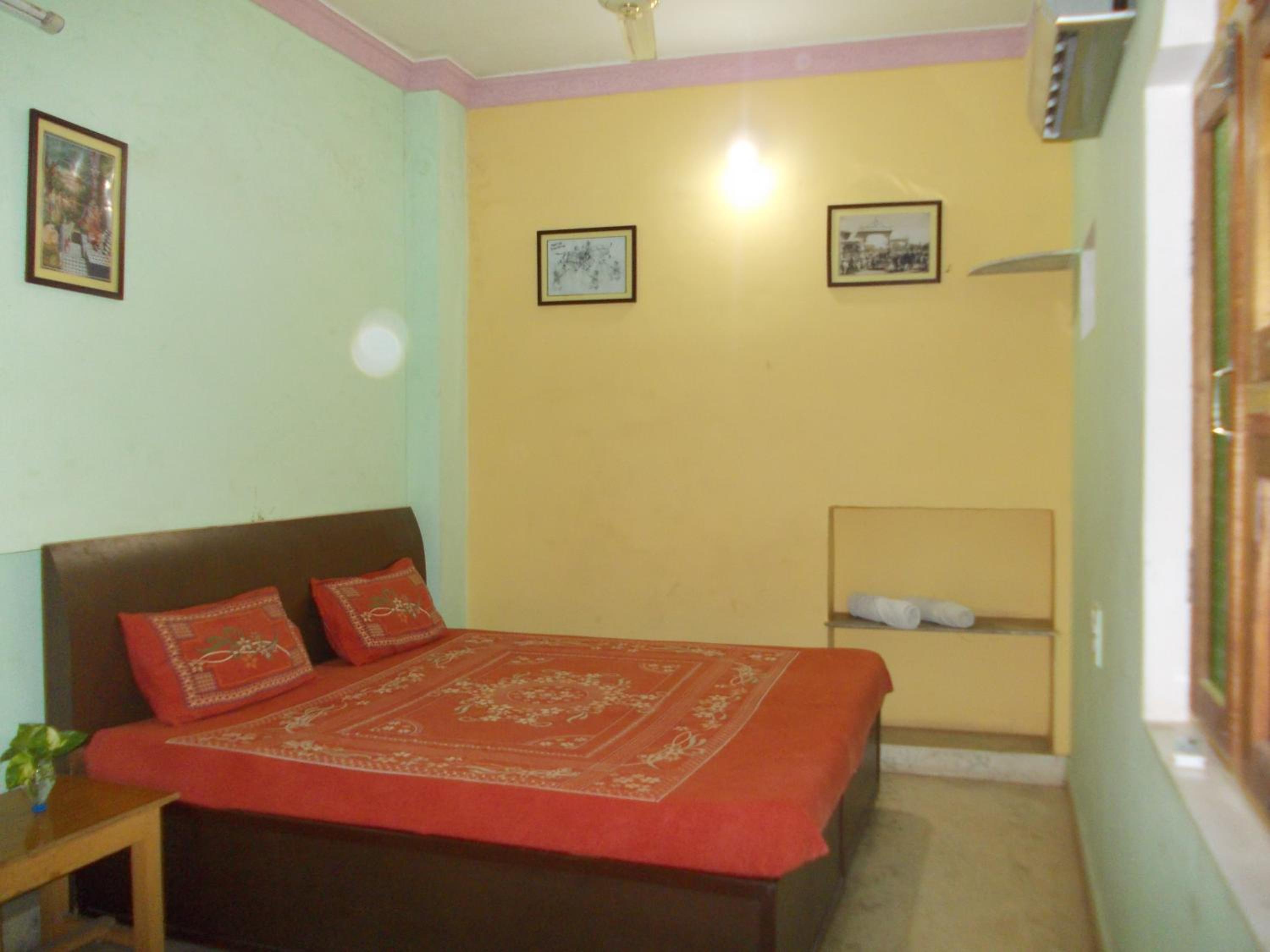 Standard Double Room photo 2