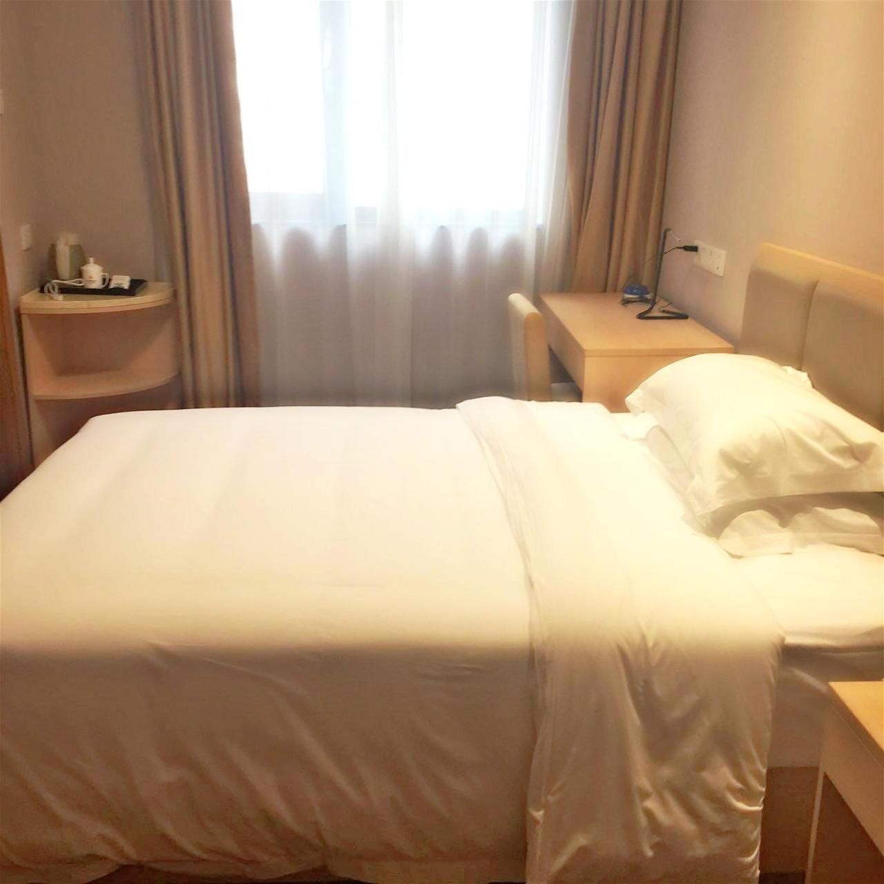 Single Room - Photo 3