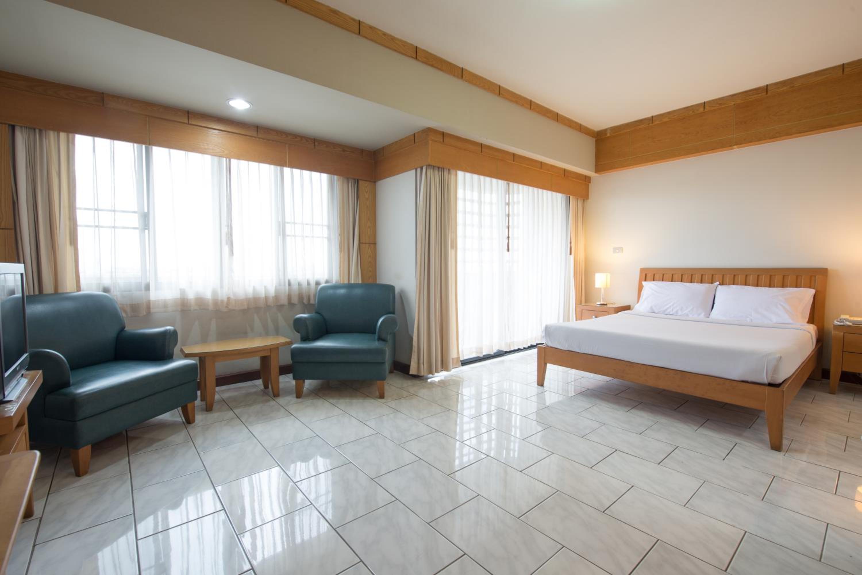 Double Room with Shower photo 2