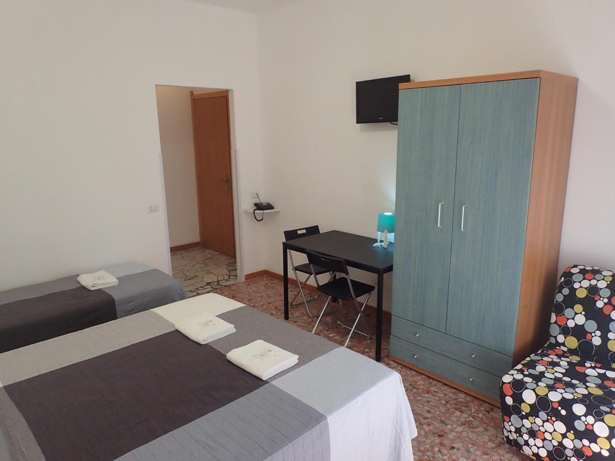 Comfort Triple Room