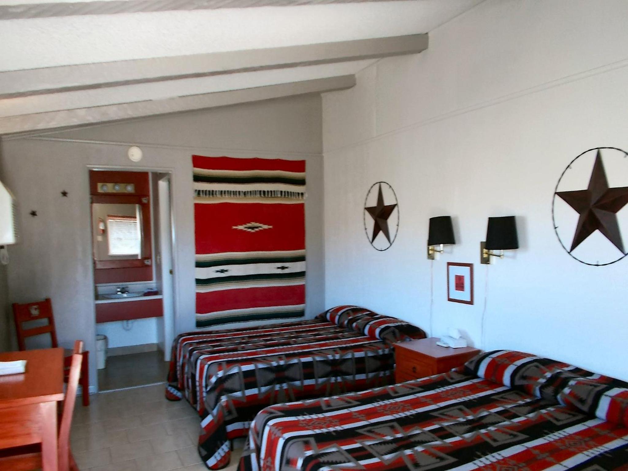 Double Room with Private Bathroom photo 2