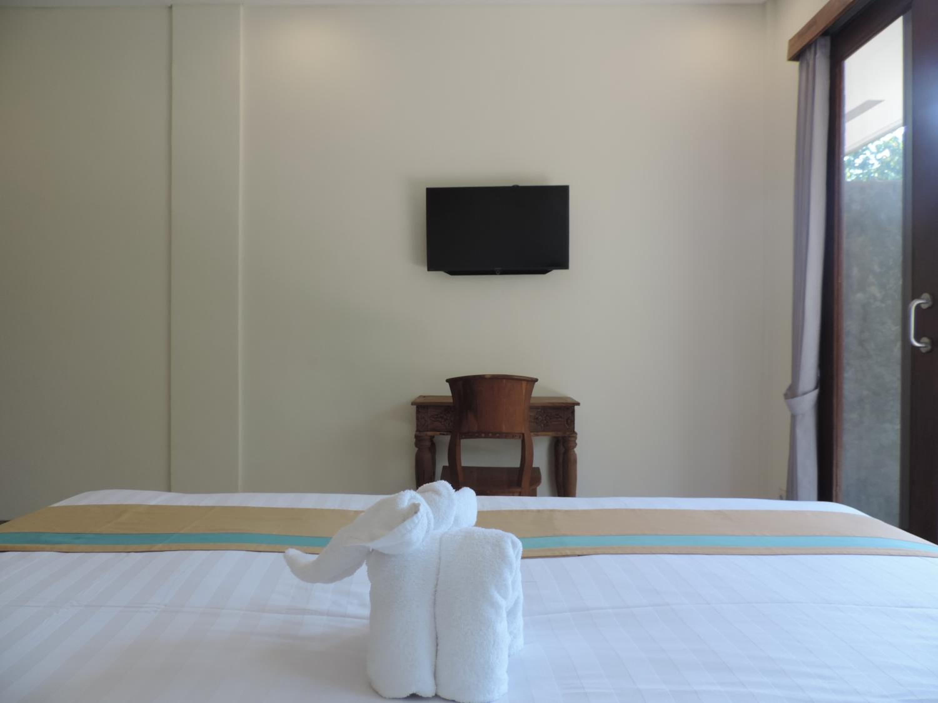 Superior Double or Twin Room - Photo 10