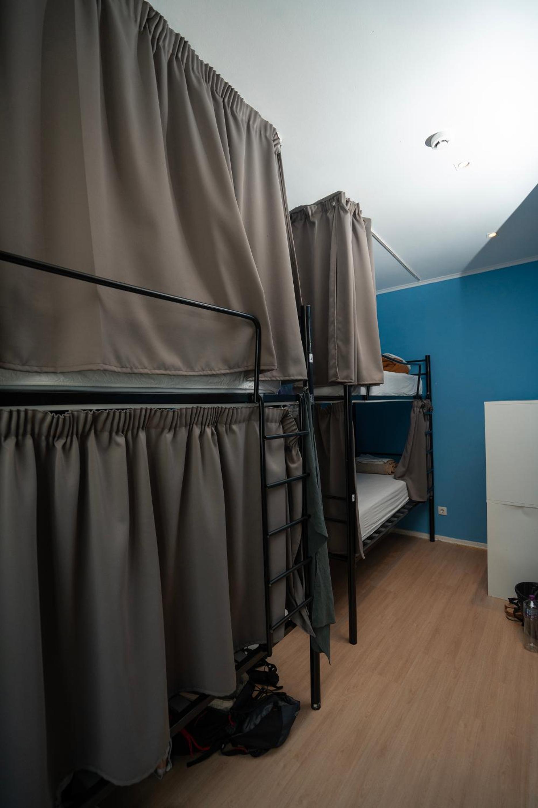 Bed in 6-Bed Female Dormitory Room photo 2
