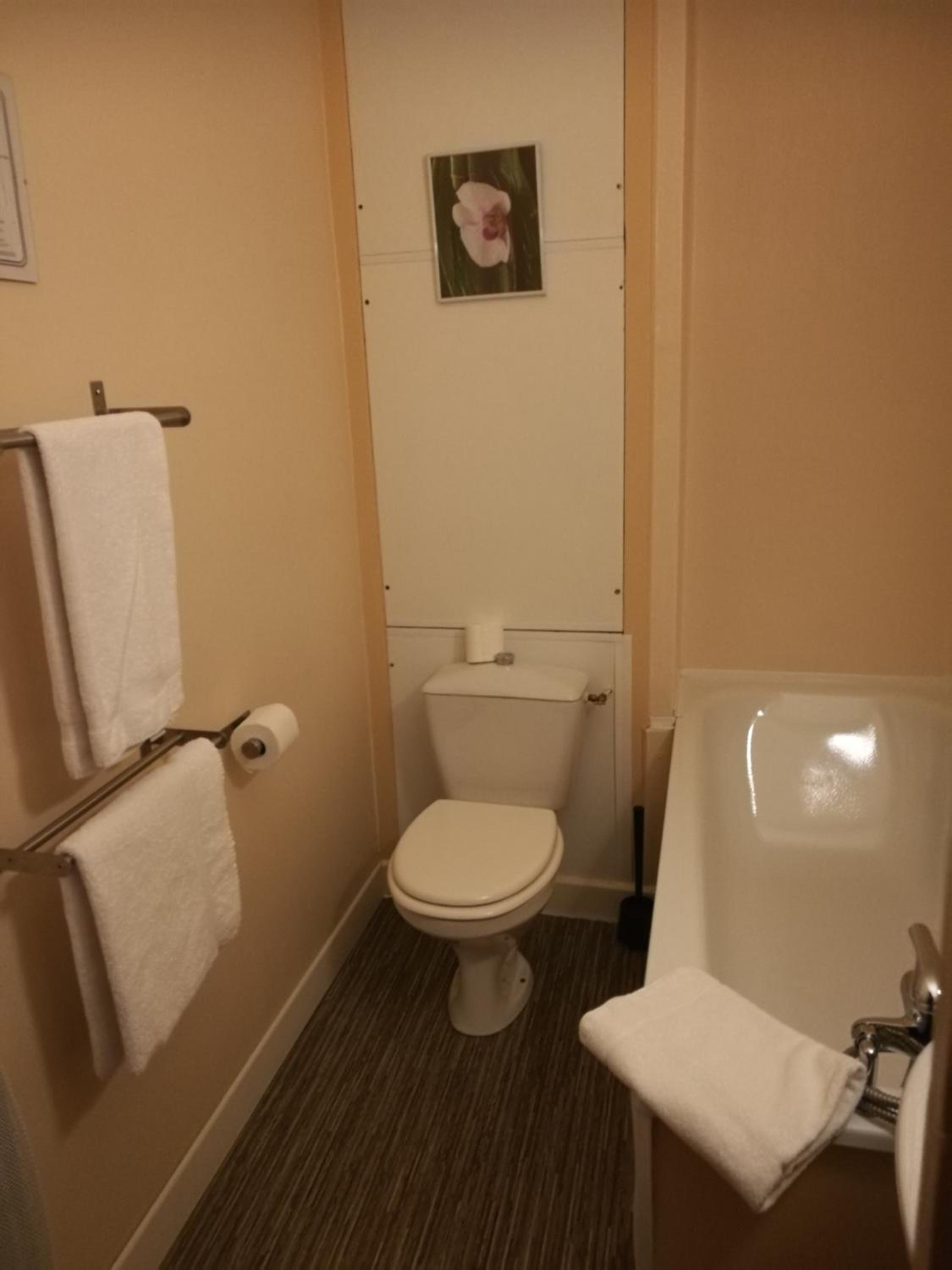 Standard  Room - Photo 2