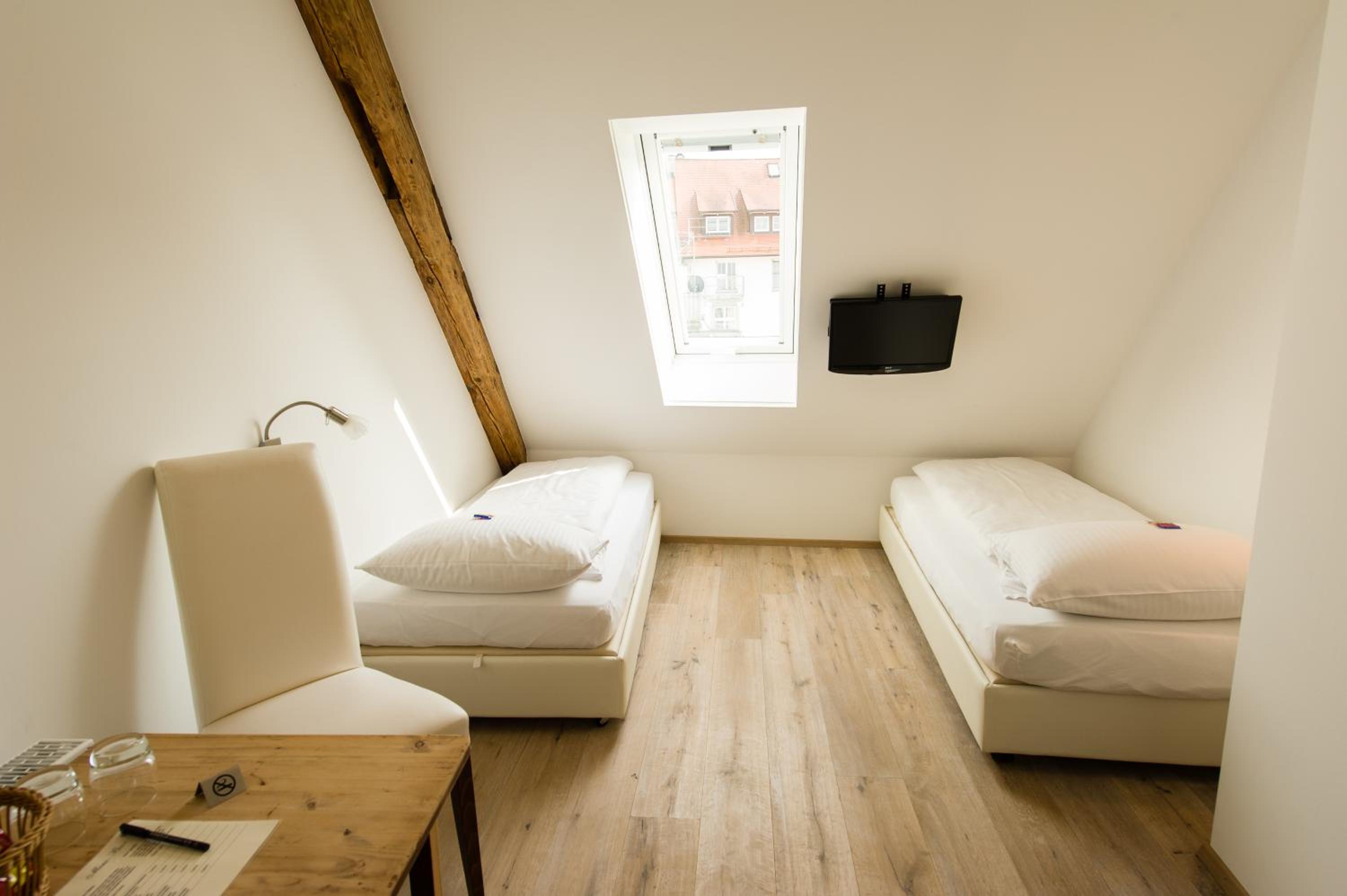 Twin Room photo 1