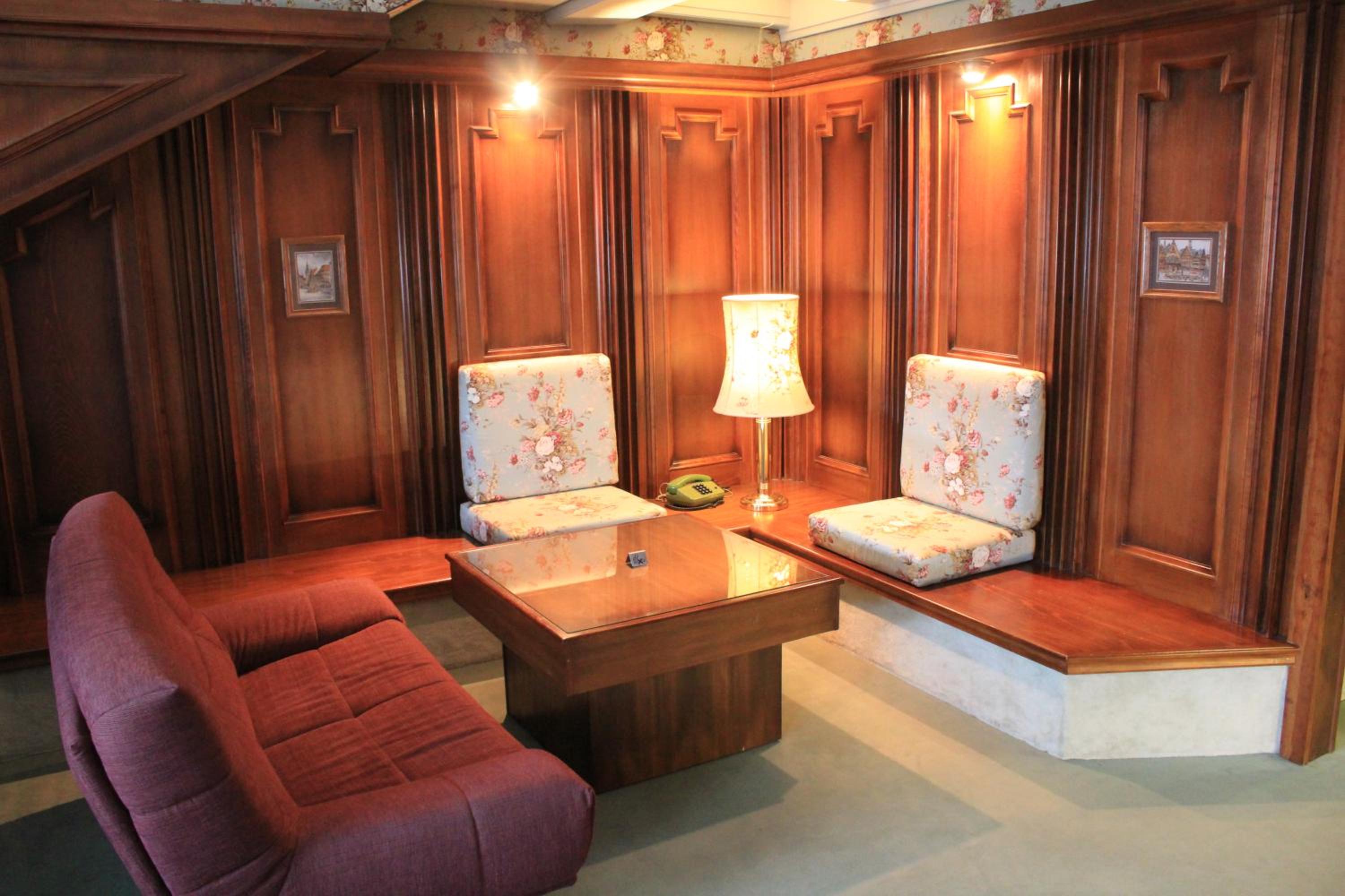 Double Room - Photo 11