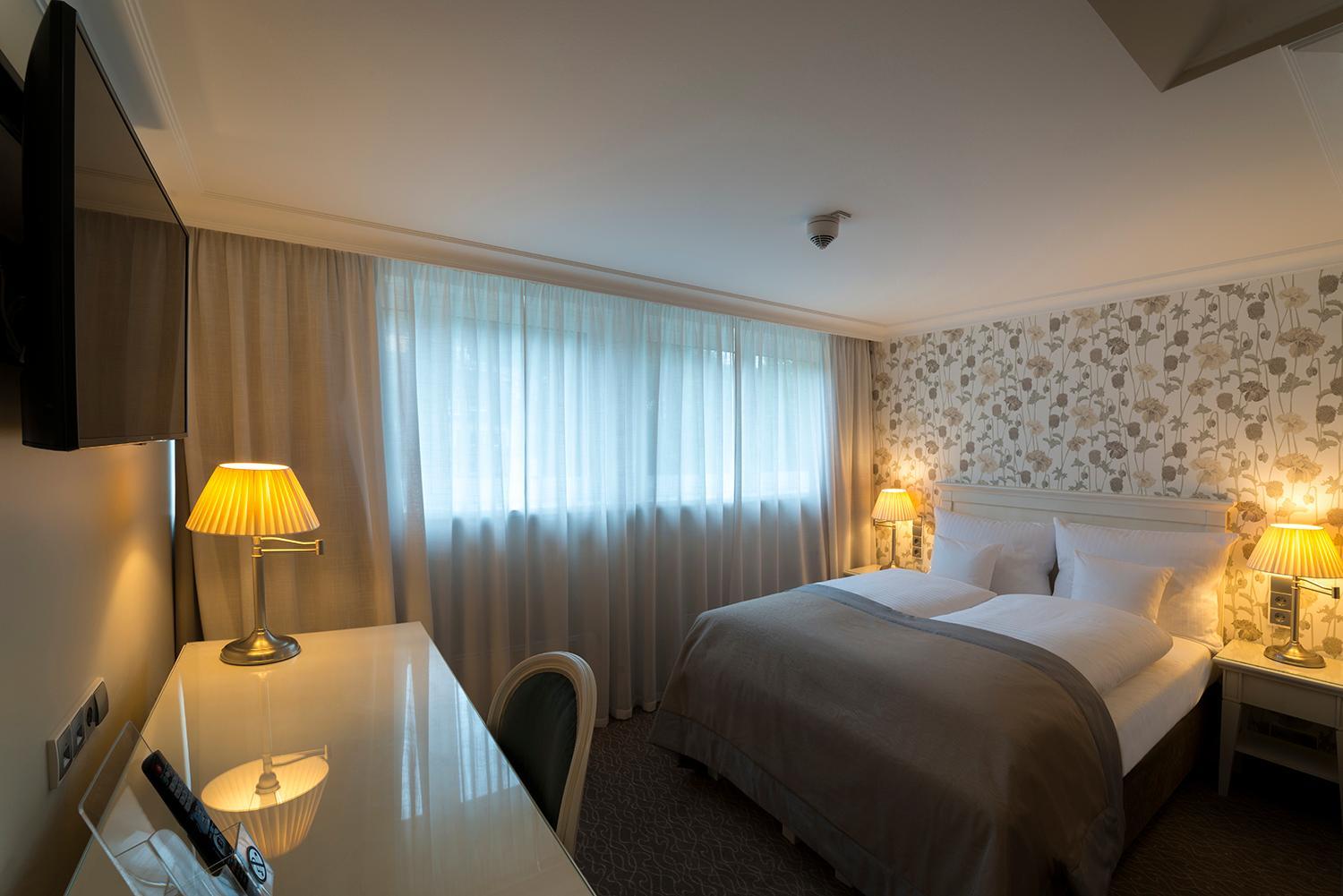 Small Double Room photo 2
