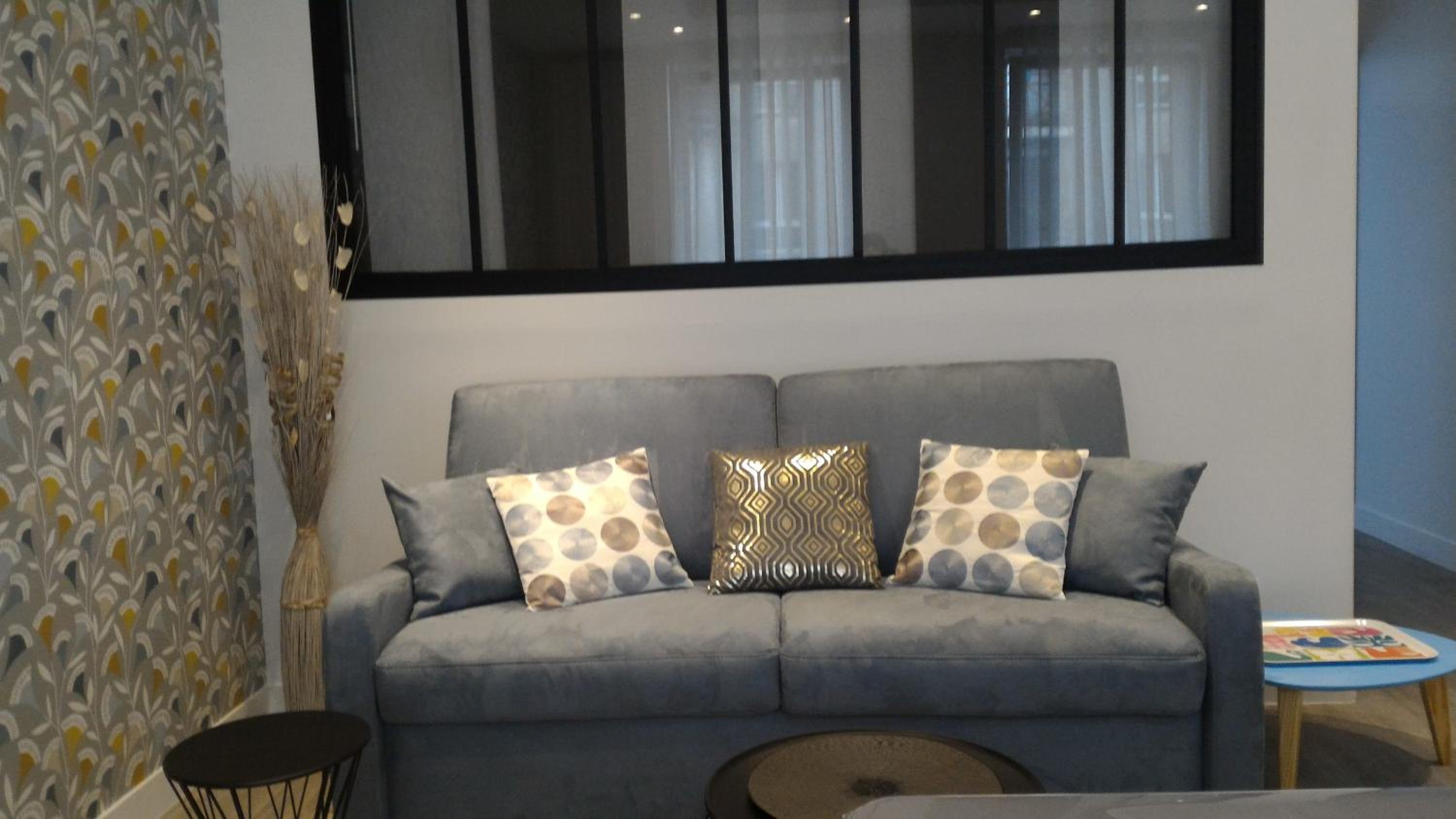 Two-Bedroom Apartment - Photo 19