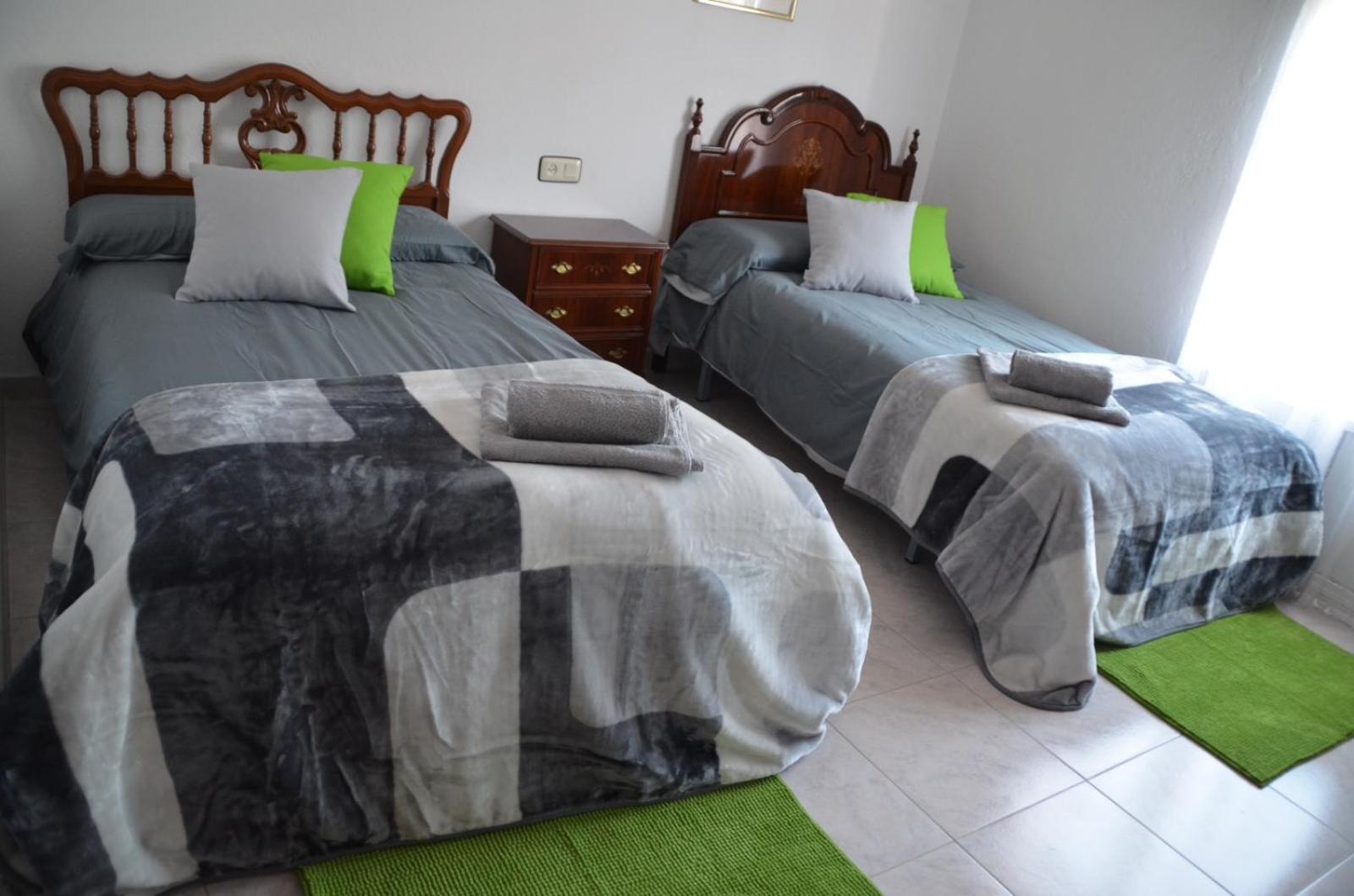Casa de cuatro habitaciones