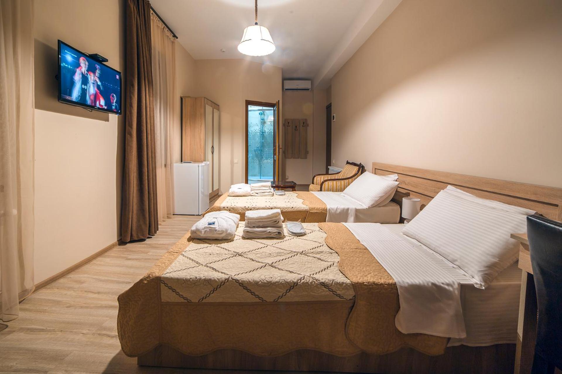 Twin Room with Balcony photo 1