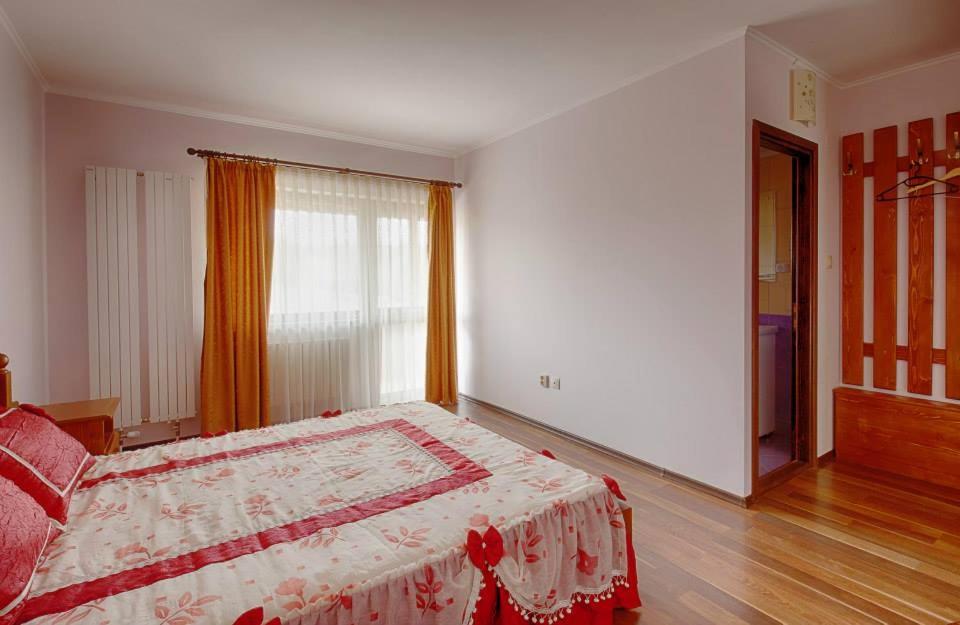 Standard Double Room photo 1