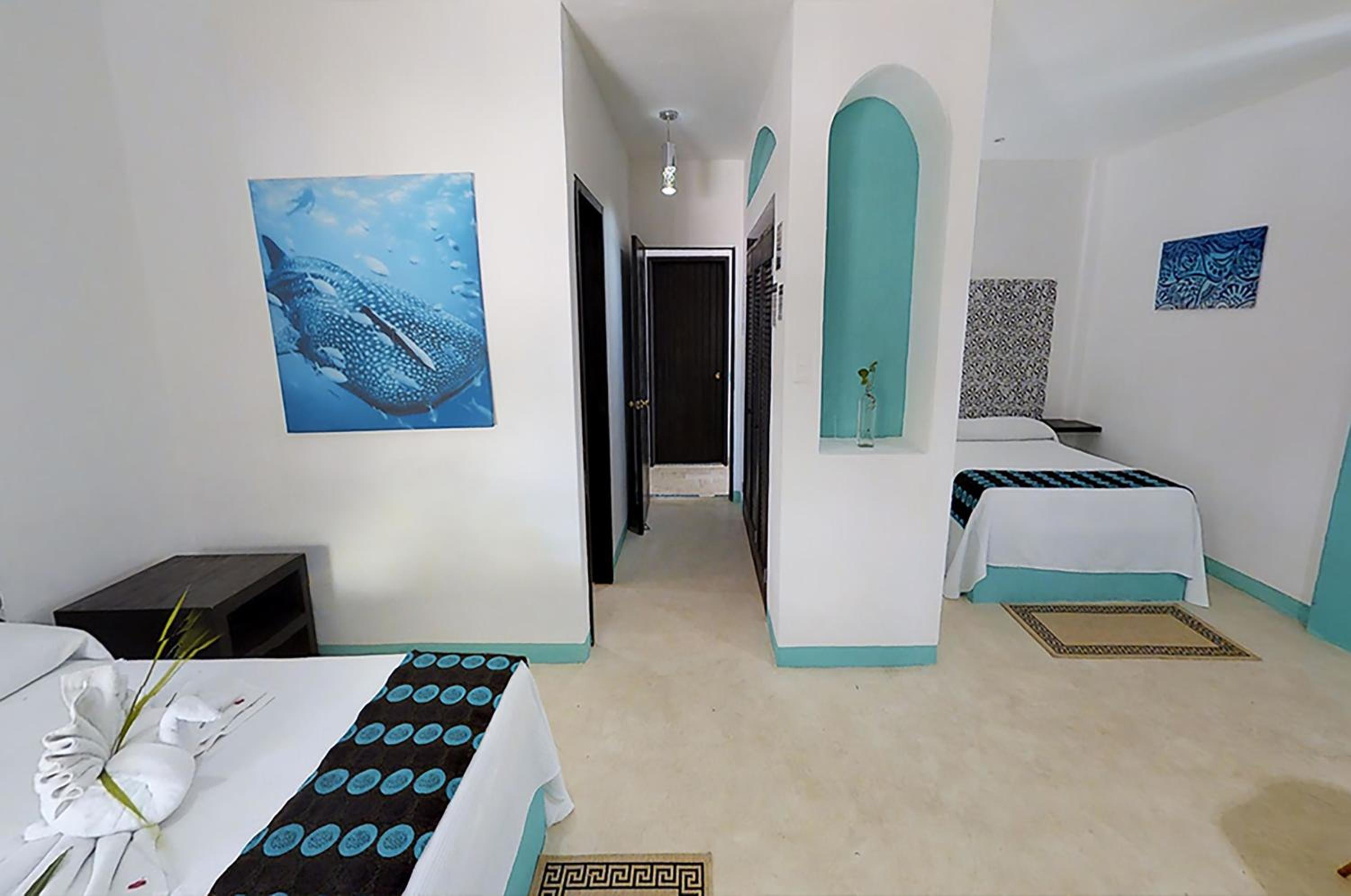 Double Room with Garden View - Photo 12