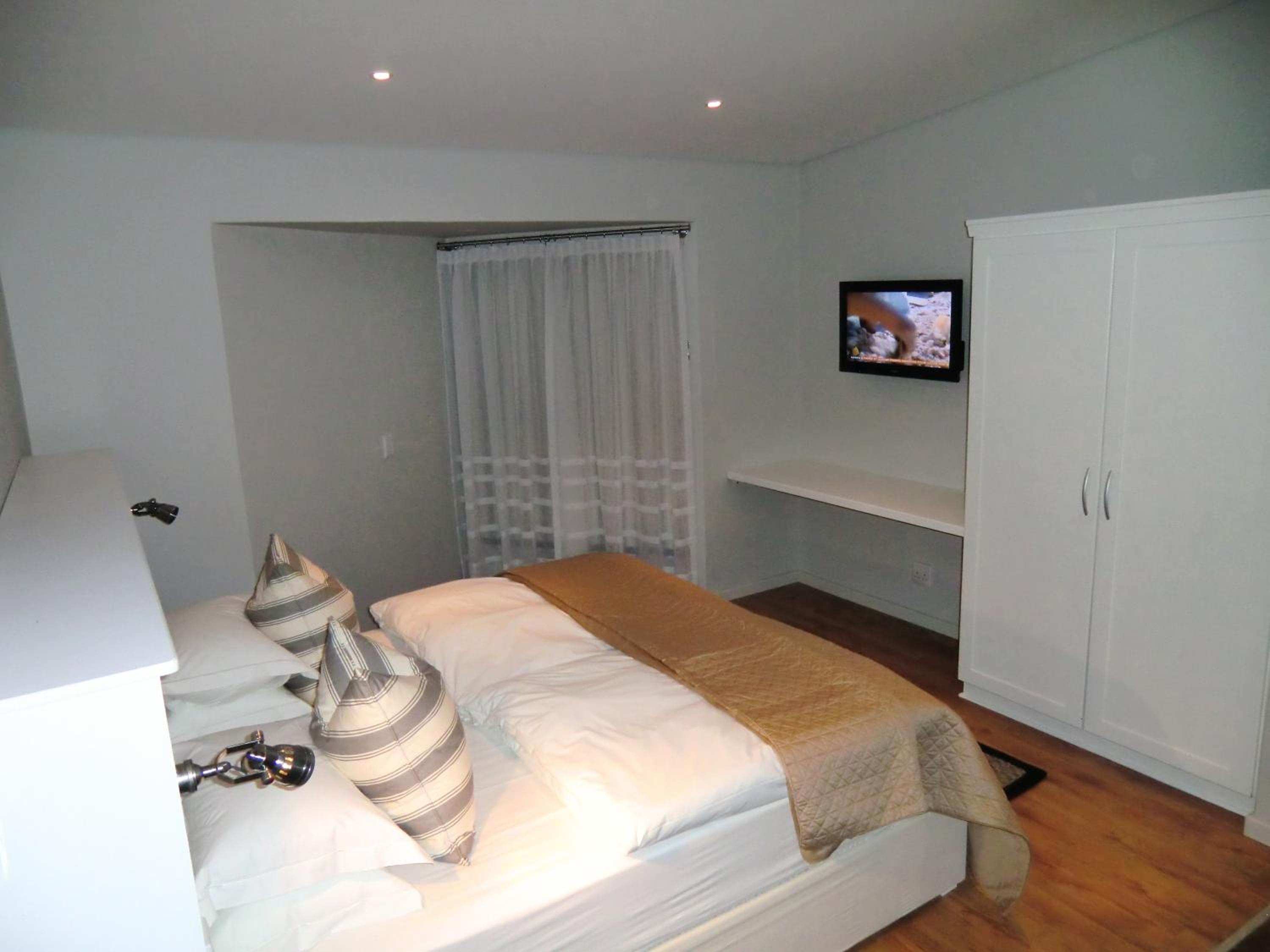 Standard Twin Room photo 1