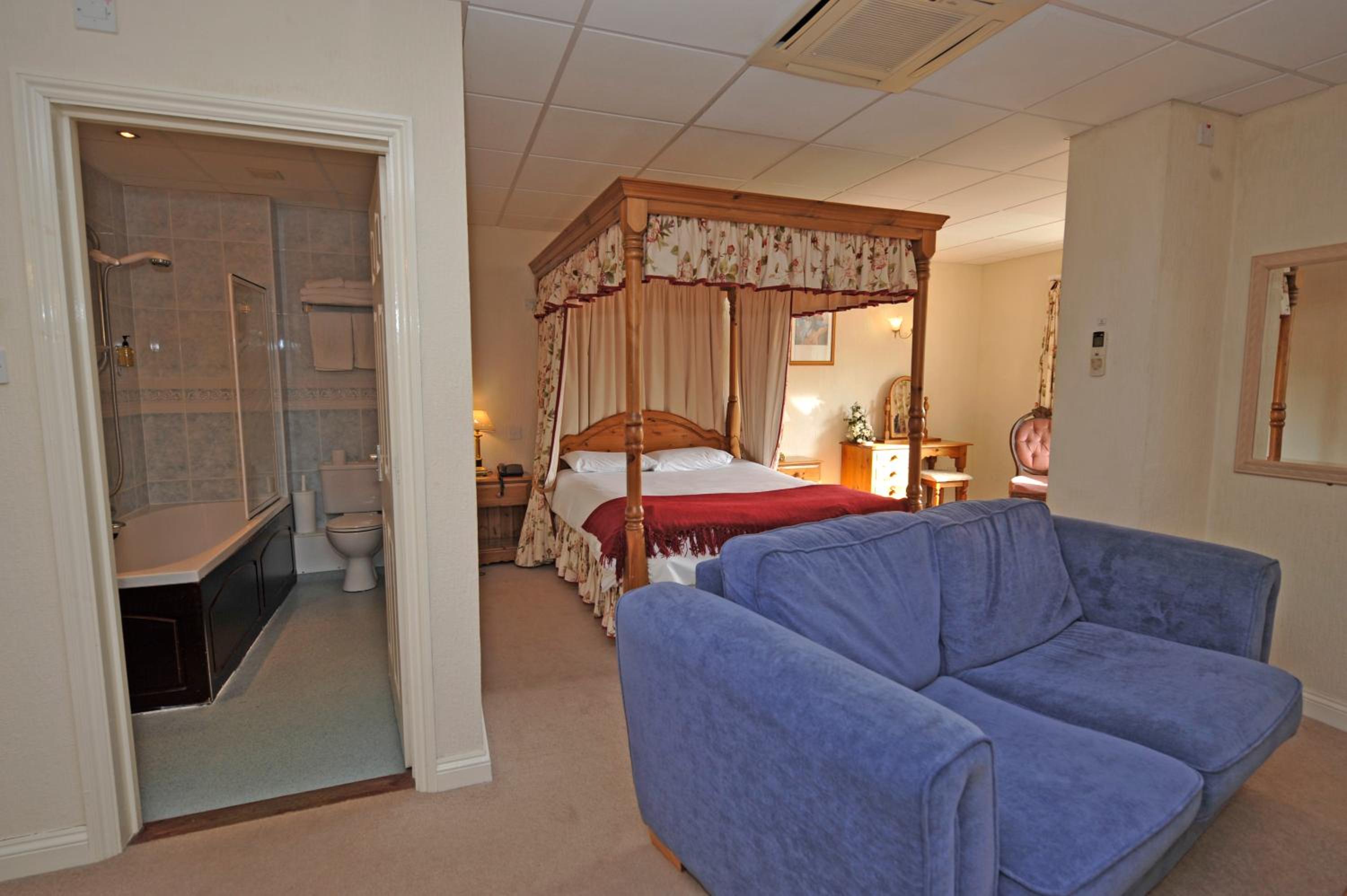 Executive Double Room - Photo 9