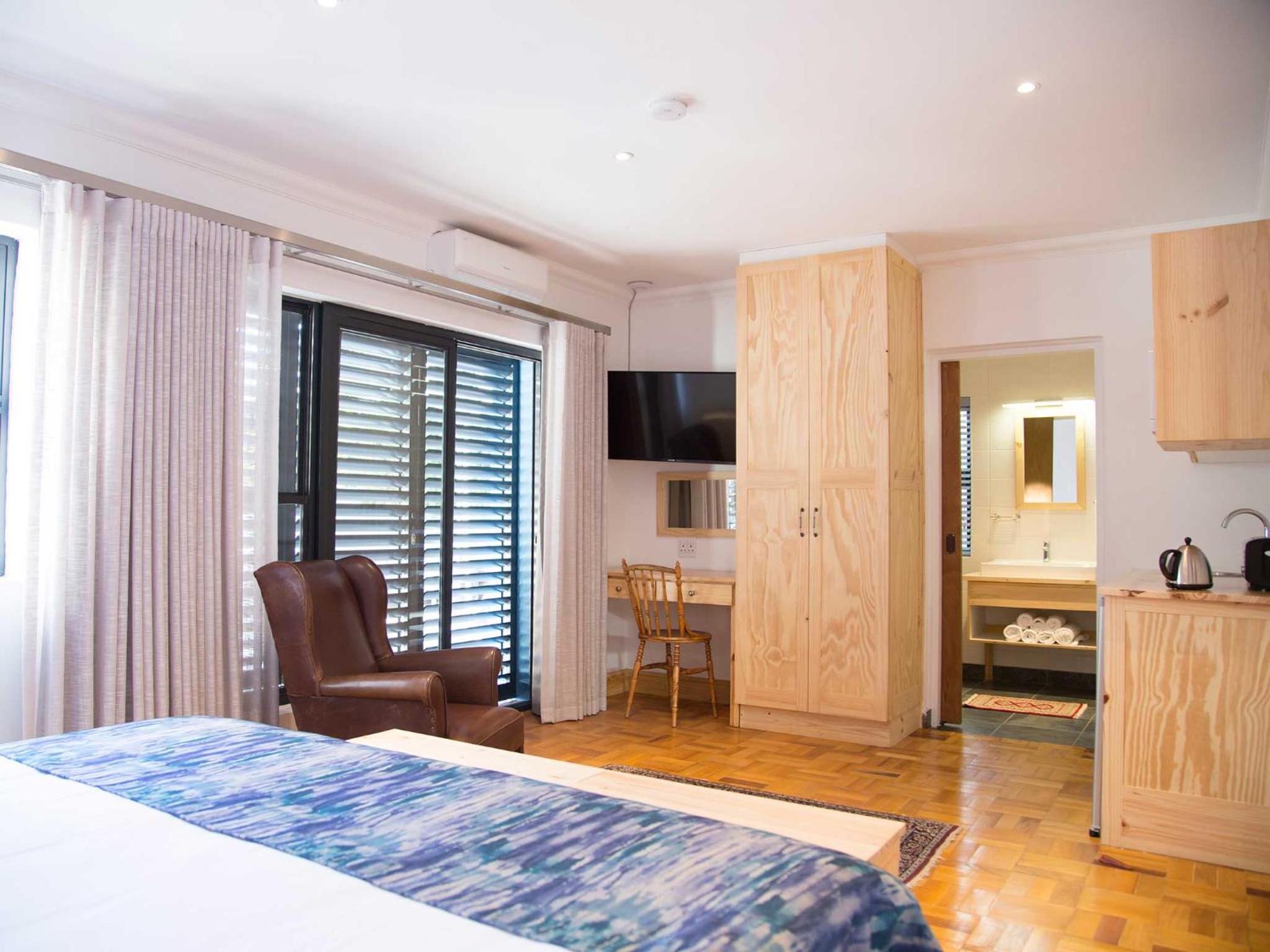 Deluxe Double or Twin Room photo 1
