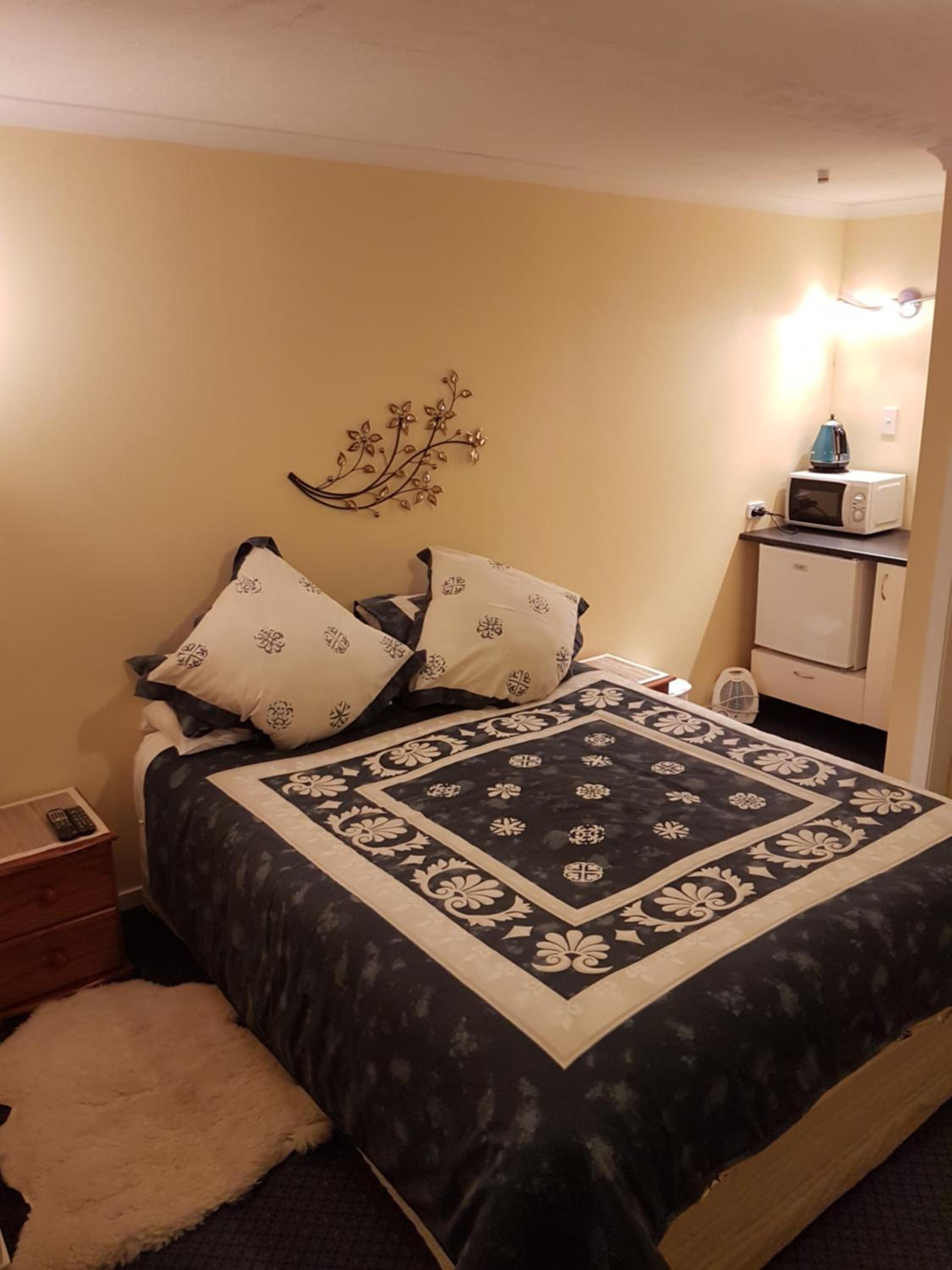 Budget Double Room photo 1