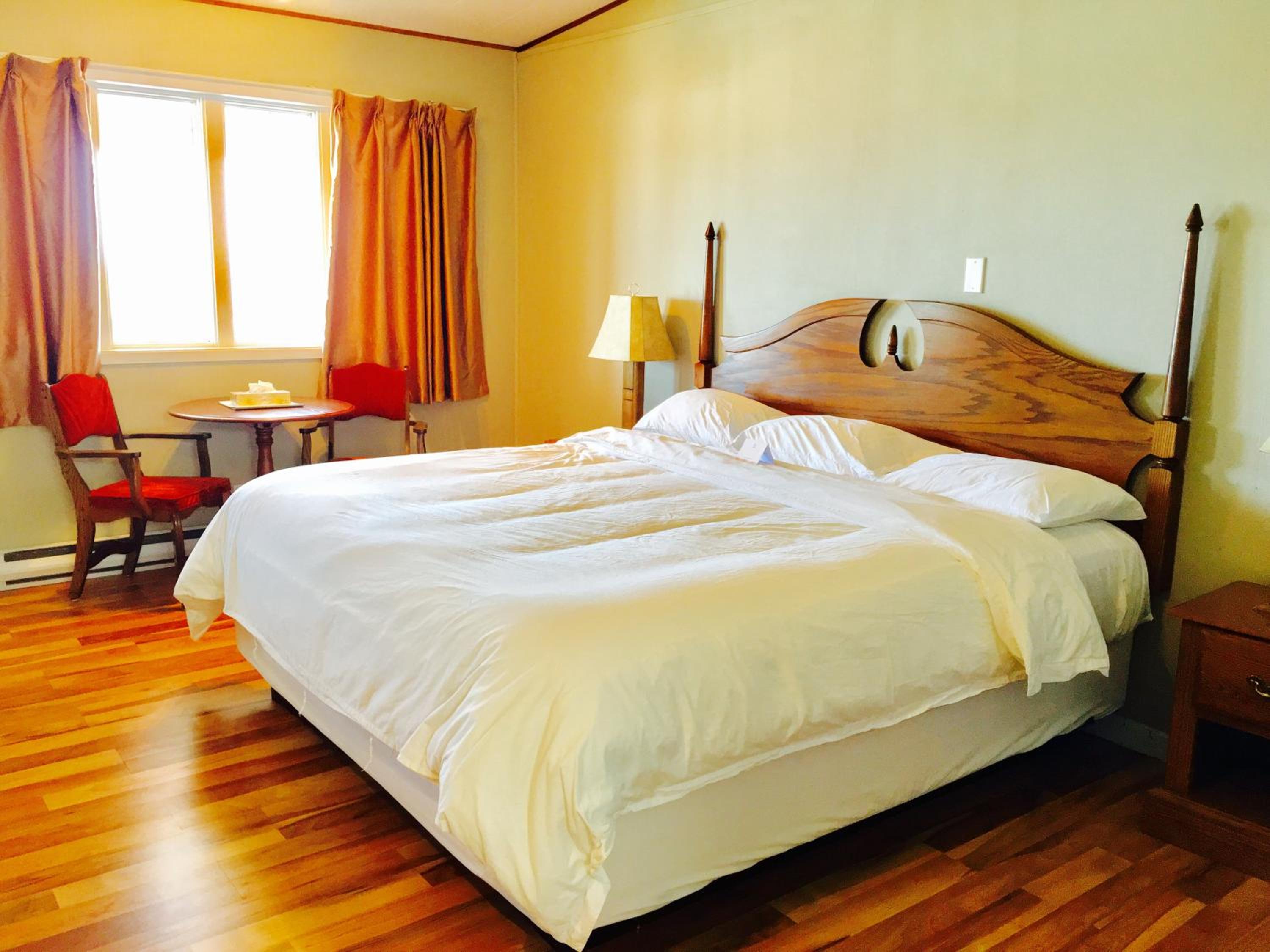 King Room - No pets allowed - Photo 4