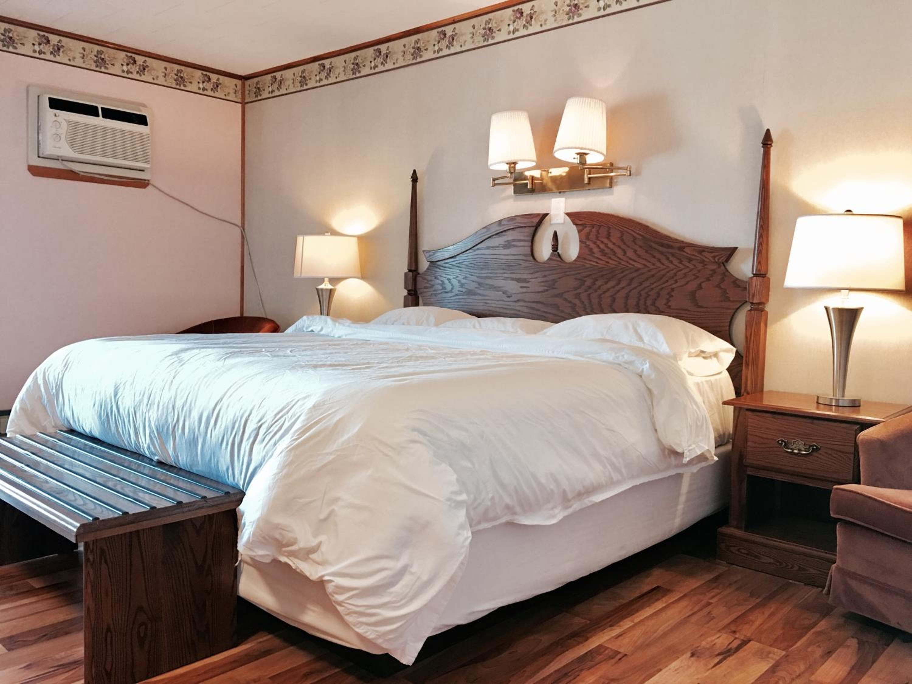 King Room - No pets allowed - Photo 3