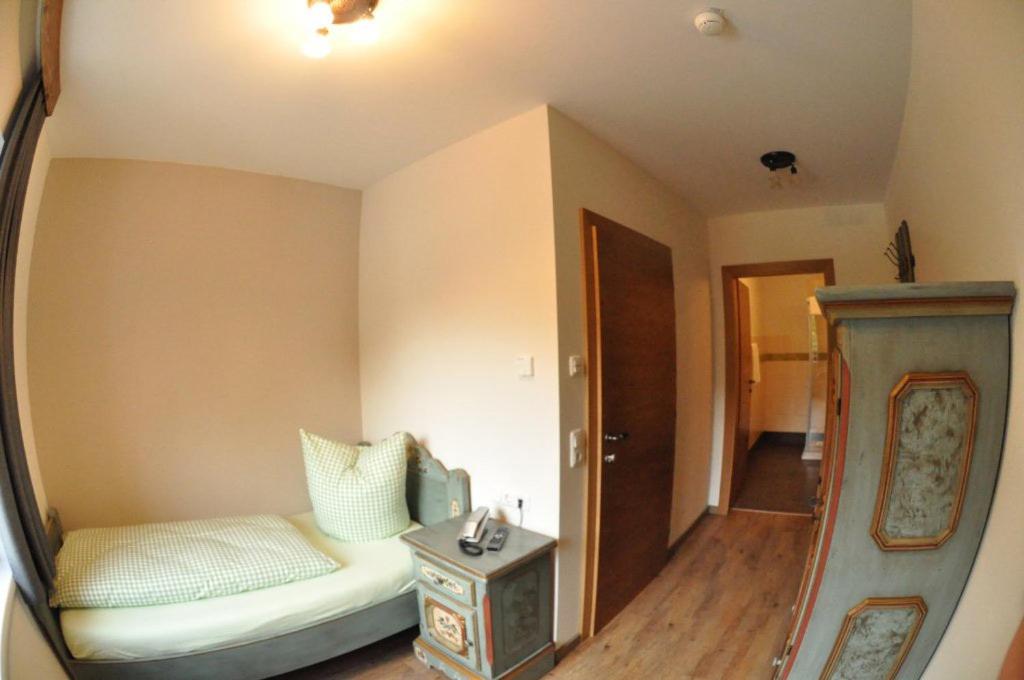 Single Room photo 1
