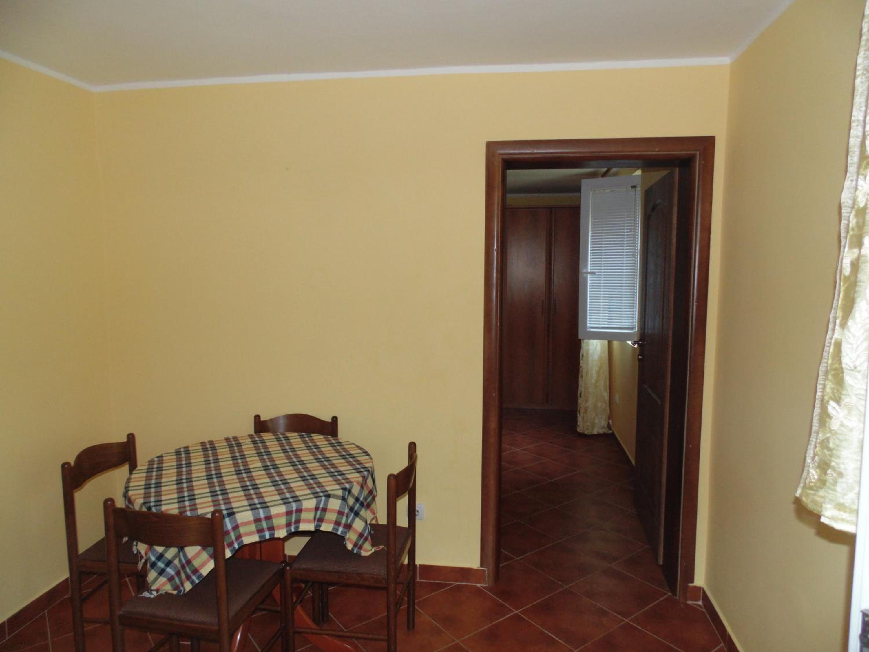 Apartment with Balcony photo 3