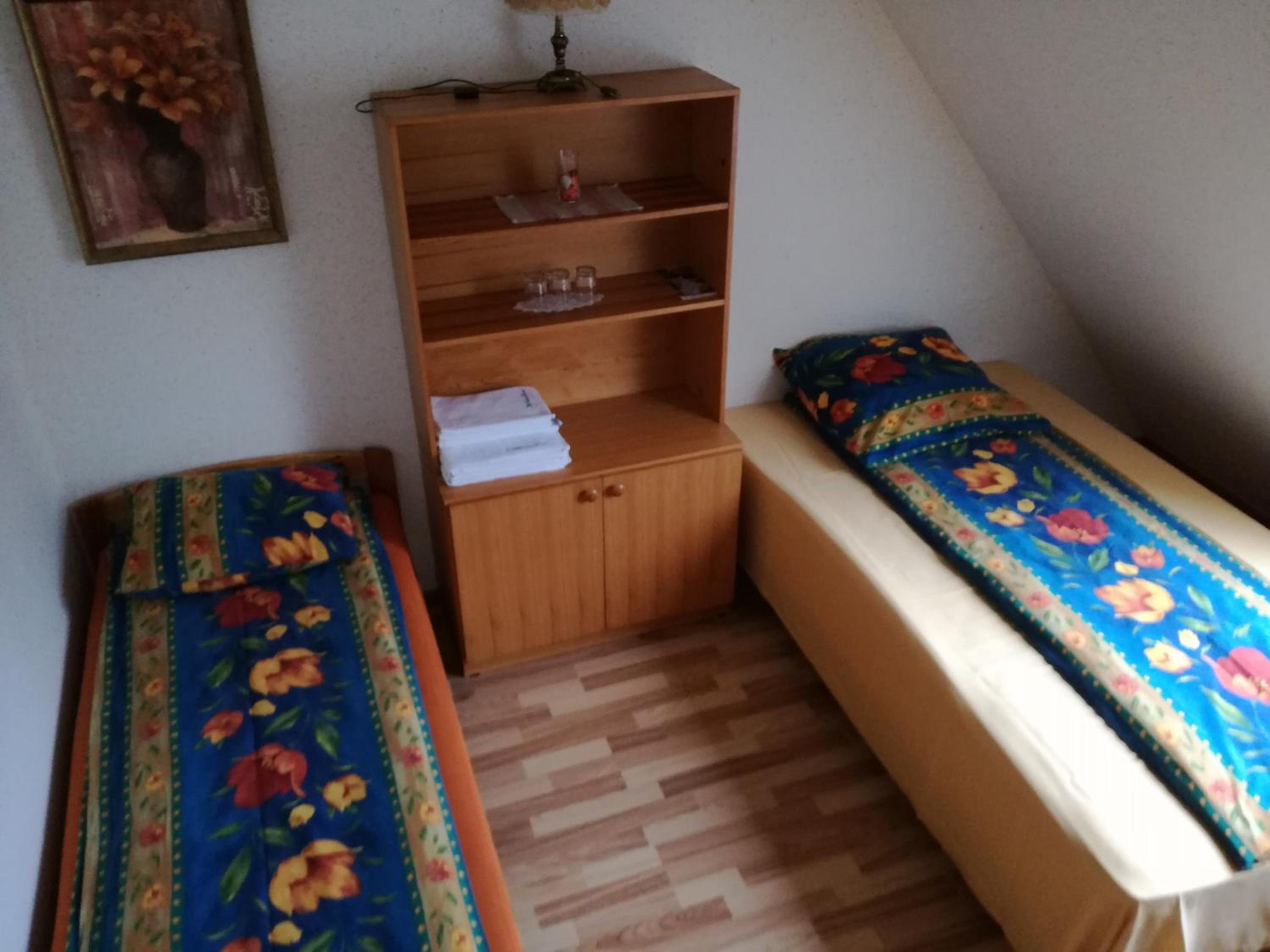 Family Room with children under the Attic - Photo 15