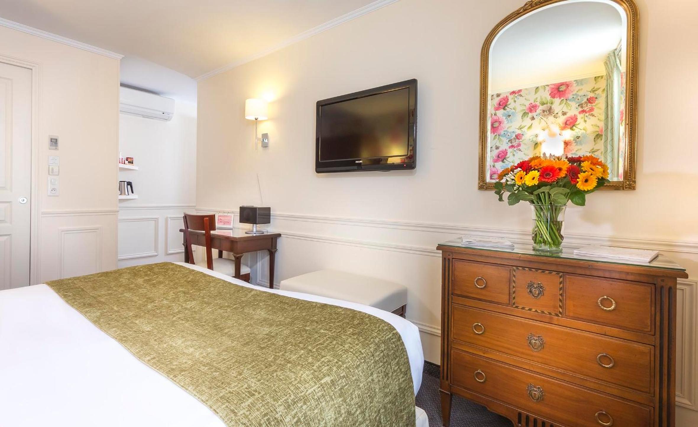 Two Adjoining Double Rooms photo 2